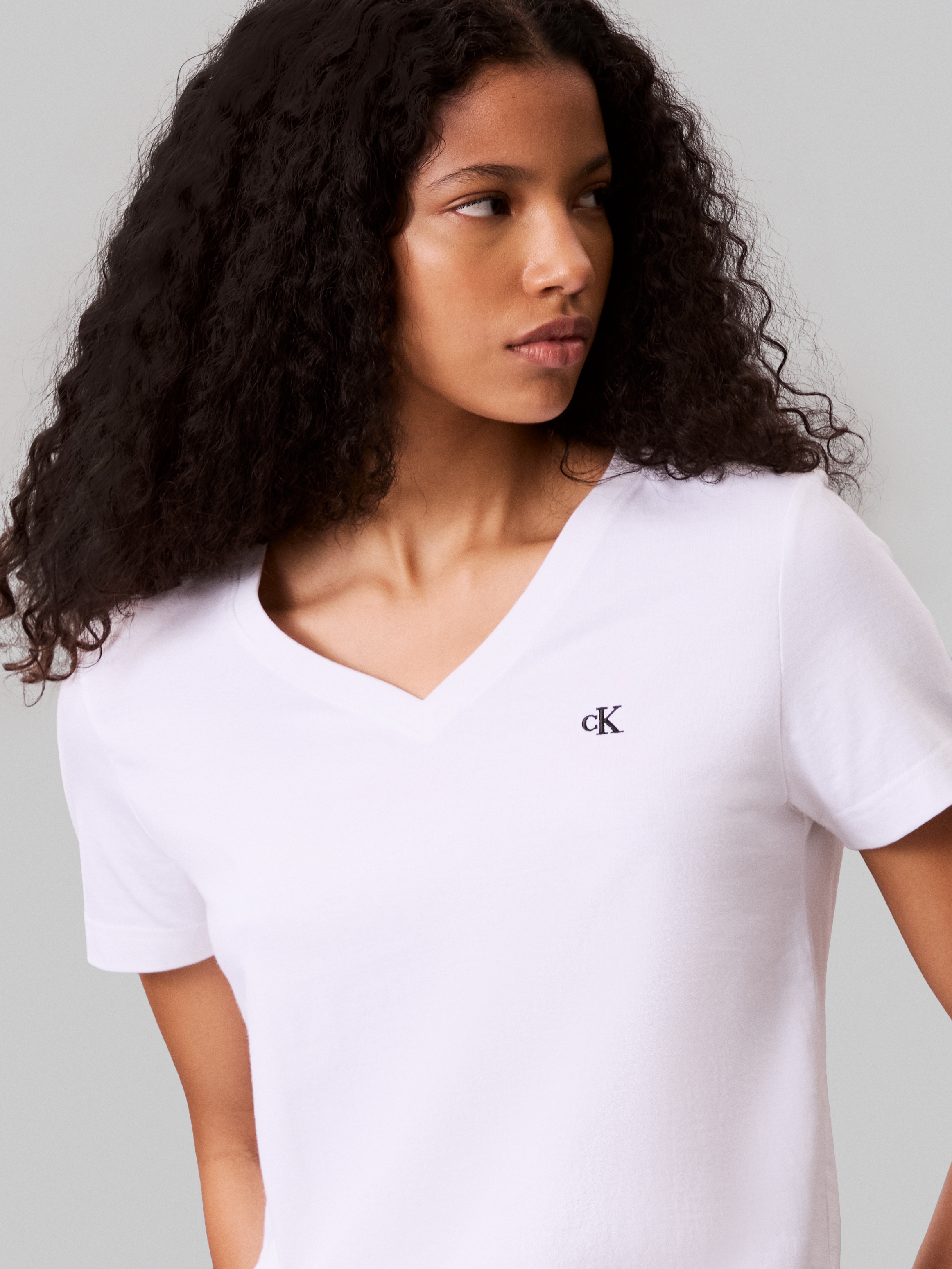 Thumbnail - Calvin Klein Jeans T-Shirt "Archive Jersey Vnk Tee EU" Mit V-Ausschnitt