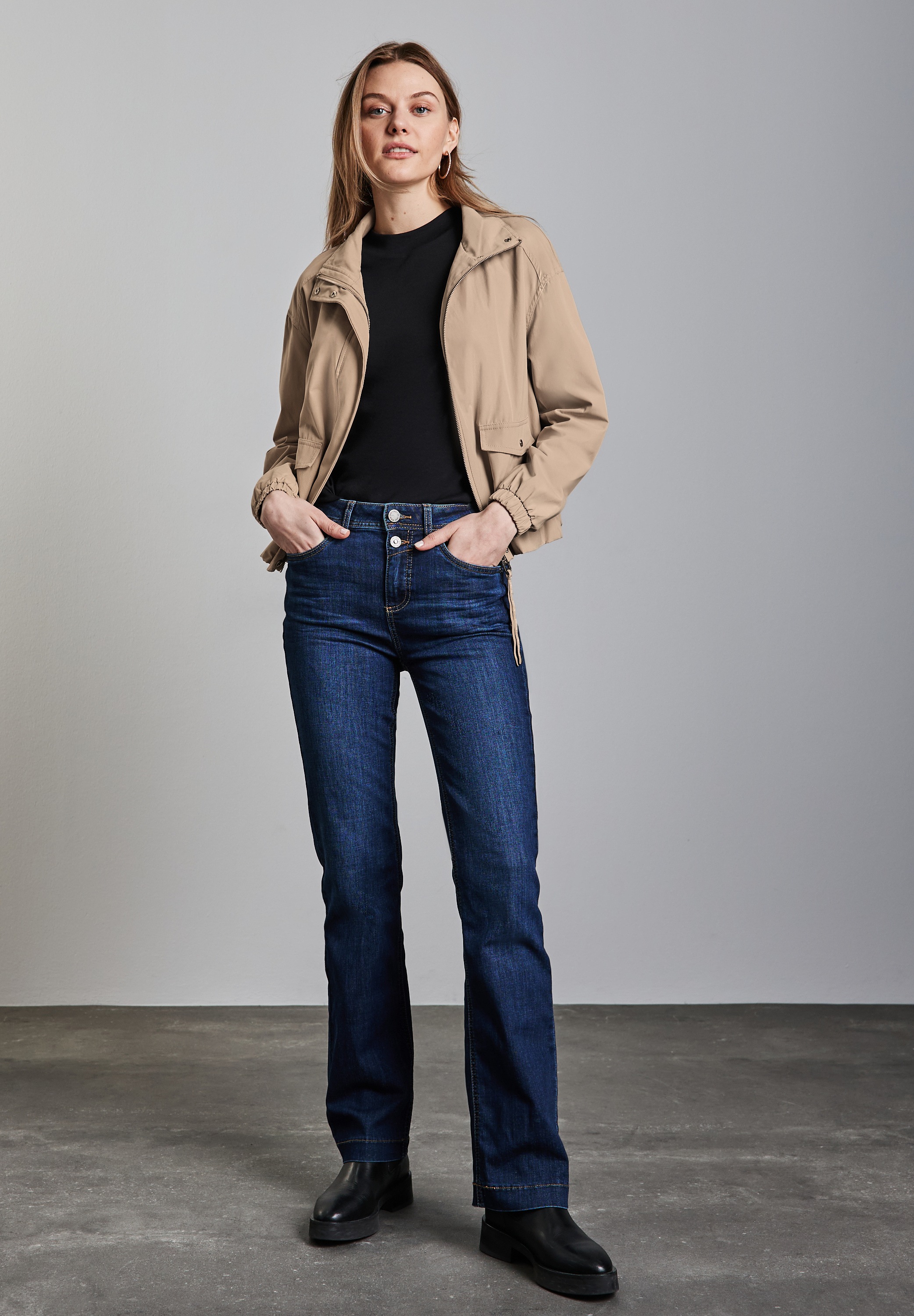 STREET ONE Kurzjacke, ohne Kapuze, aus softem Materialmix