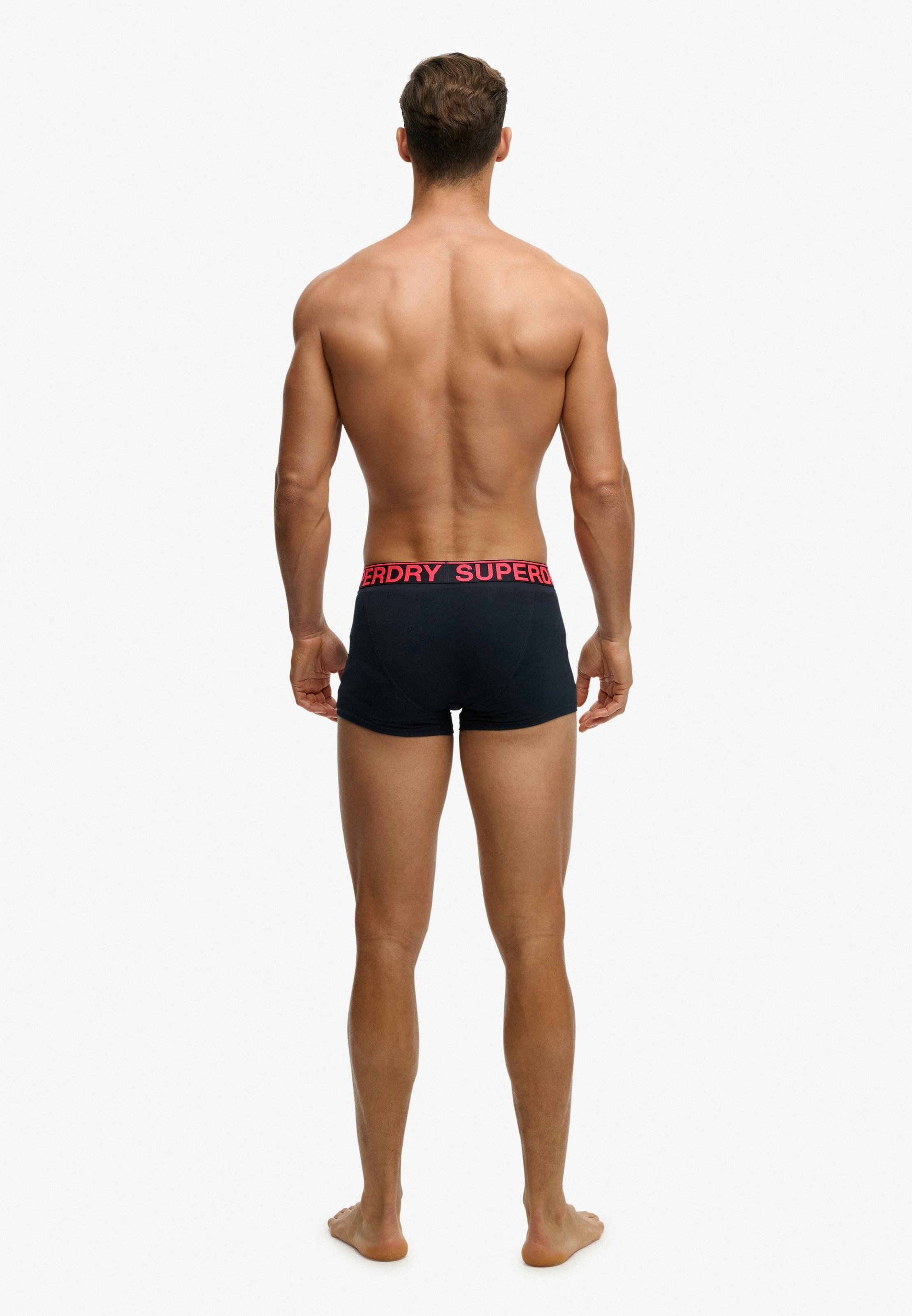 Superdry Boxershorts »TRUNK TRIPLE PACK« Packung, 3 Stk. aus Baumwollmischung, körpernahe Passform