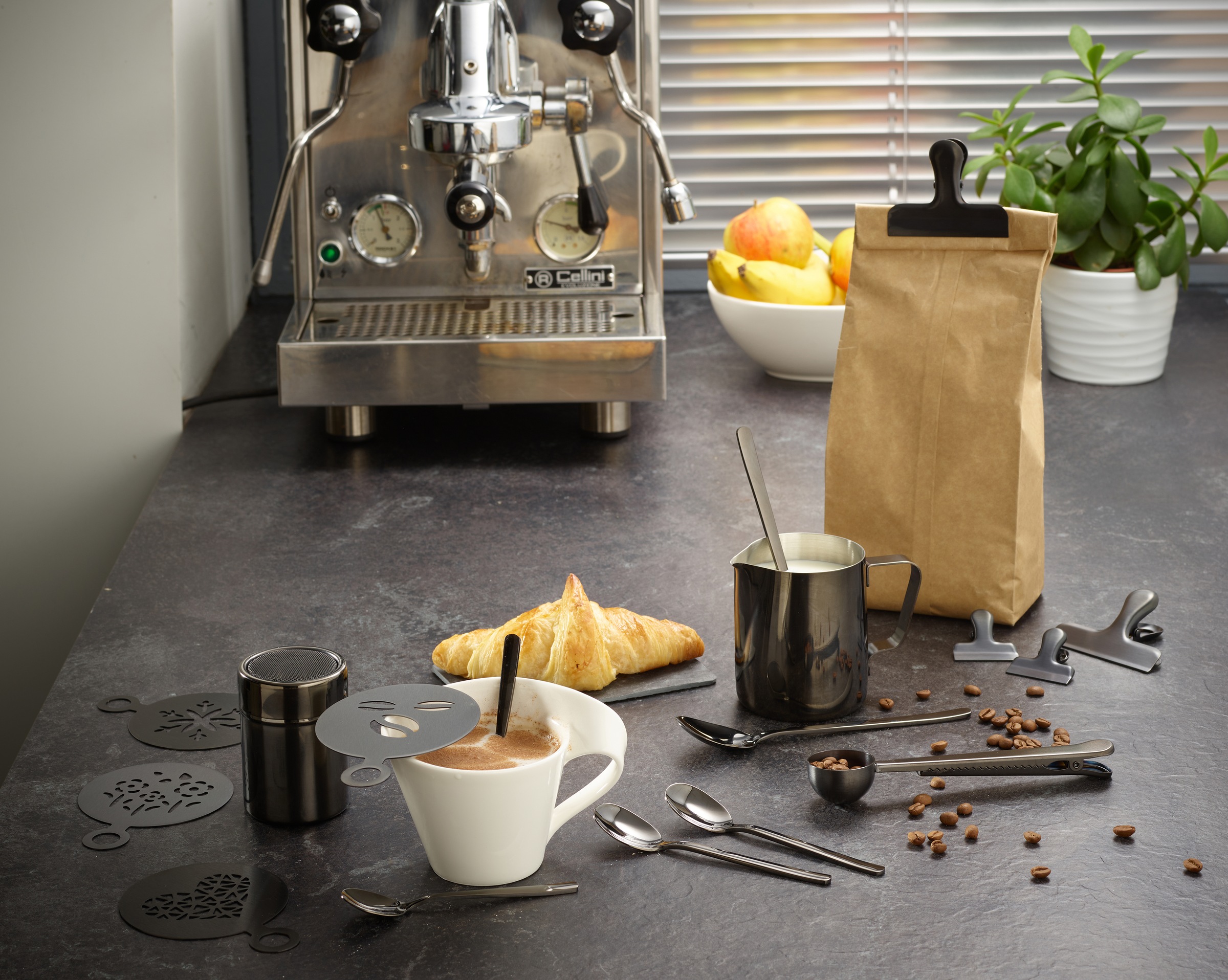 ECHTWERK Barista-Set, (Set, 23 tlg.), Kaffeezubehör-Set, ideal für Cappuccino oder Latte Macchiato, 23-tlg.