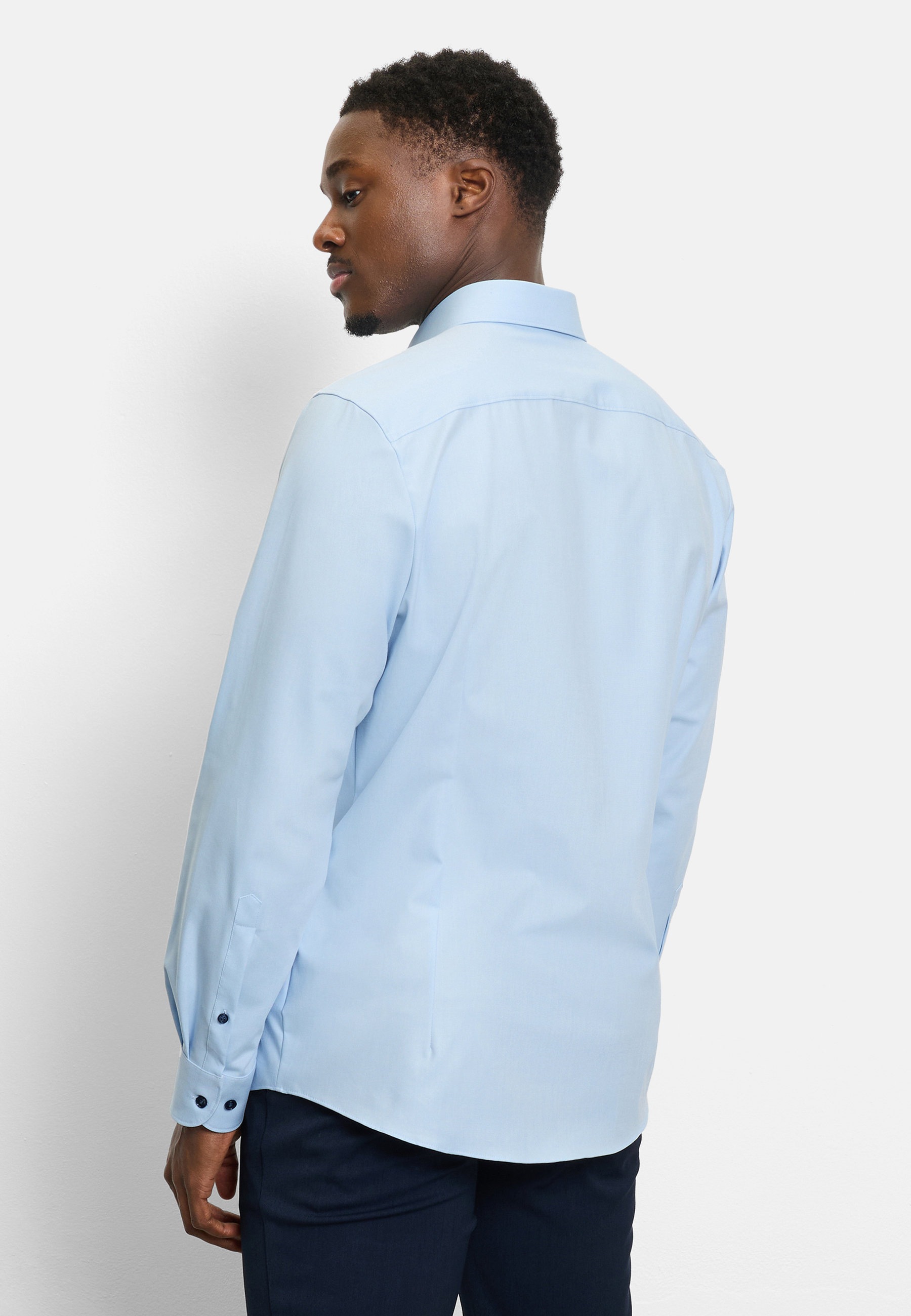 OLYMP Level Five 24/Seven Body Fit Herrenhemd Blau 44 4