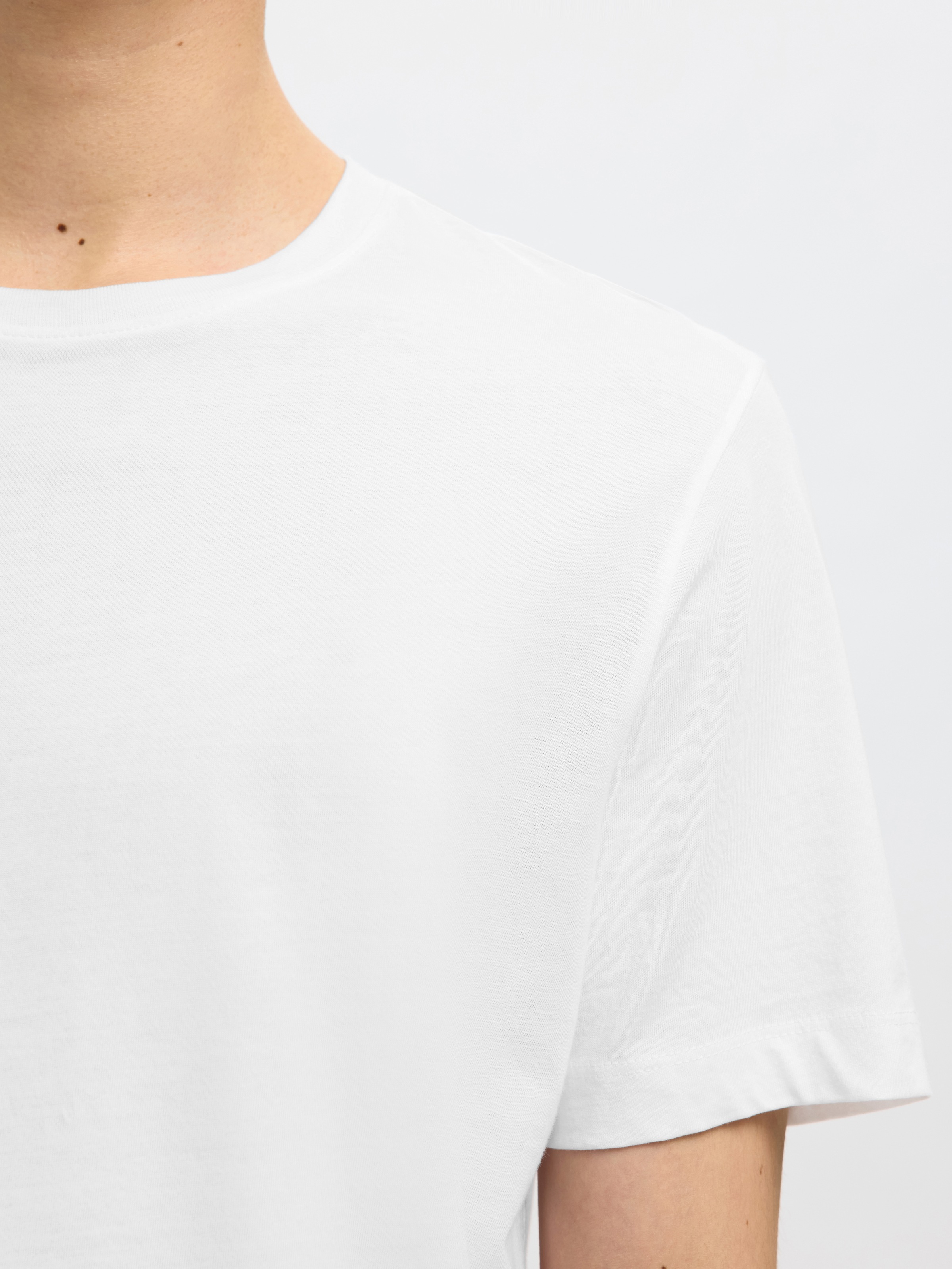 SELECTED Rundhalsshirt »SLHCORMAC SS O-NECK TEE 3-PACK NOOS« Packung, 3 Baumwolle, normal geschnitten, 3-er Pack