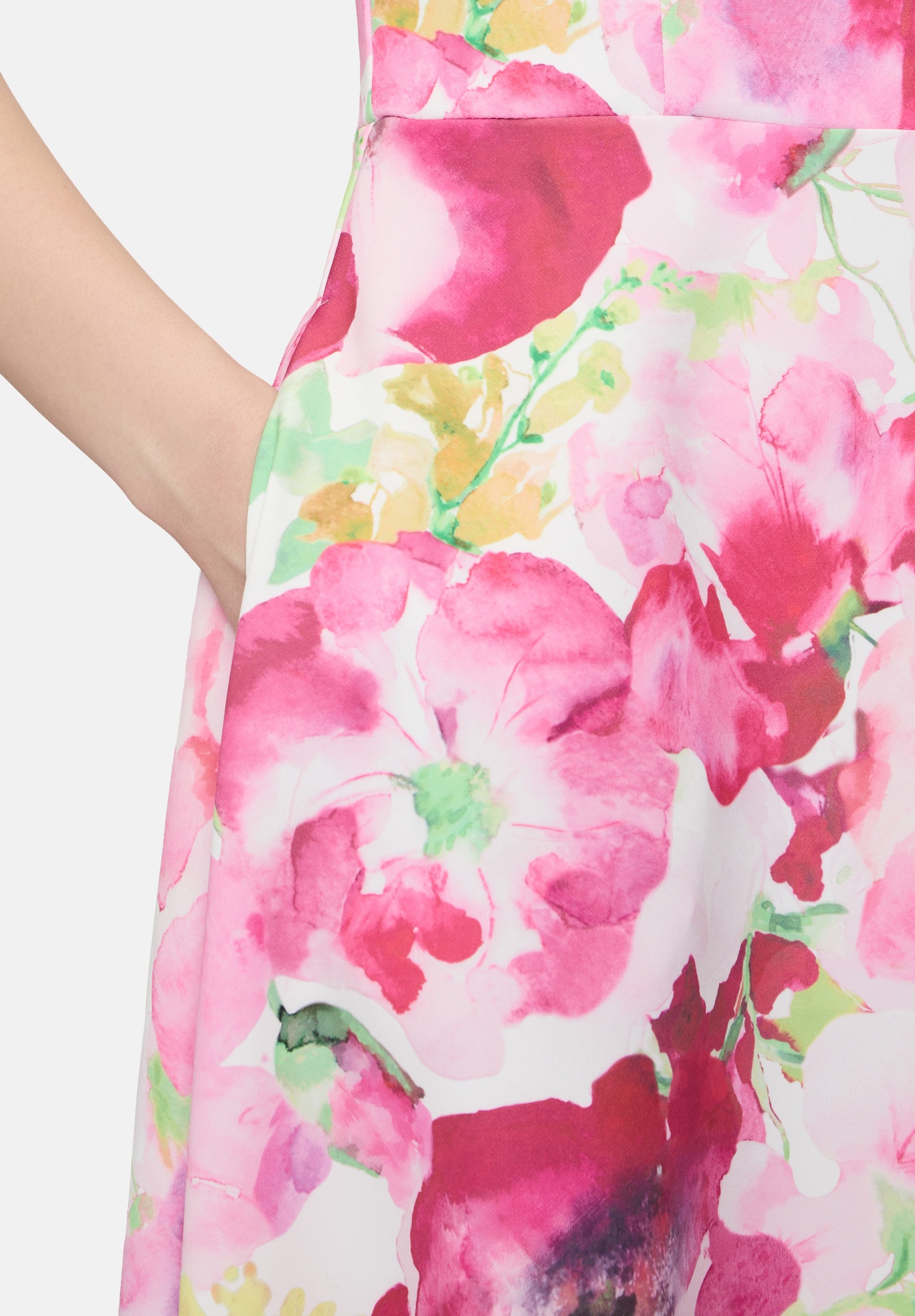 Vera Mont Cocktailkleid »Damen mit Blumenprint« Nahttasche Cut-Outs