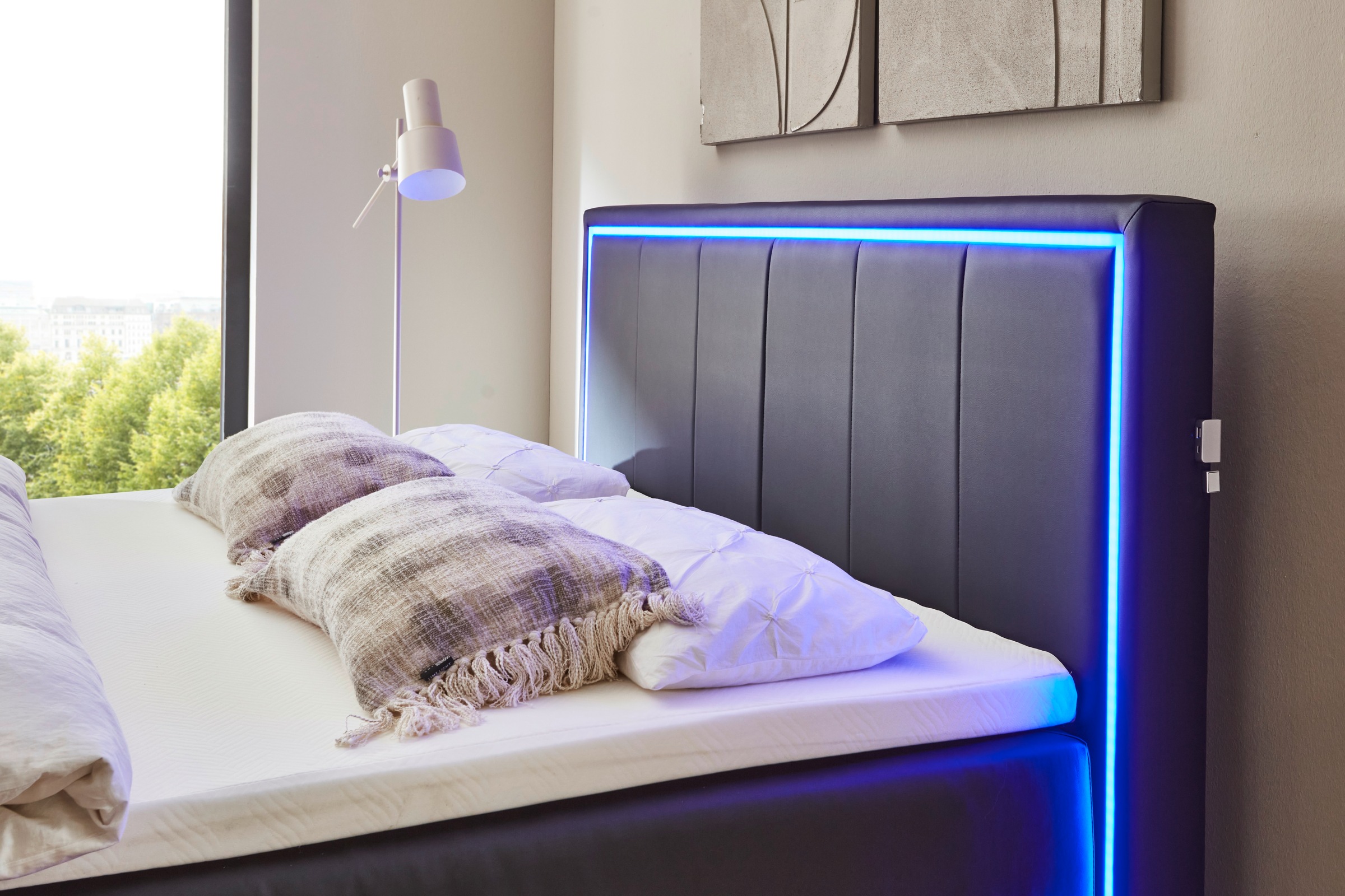 meise.möbel Boxbett »Colorado«, inkl. LED-Beleuchtung im Kopfteil, Bettkasten und Topper
