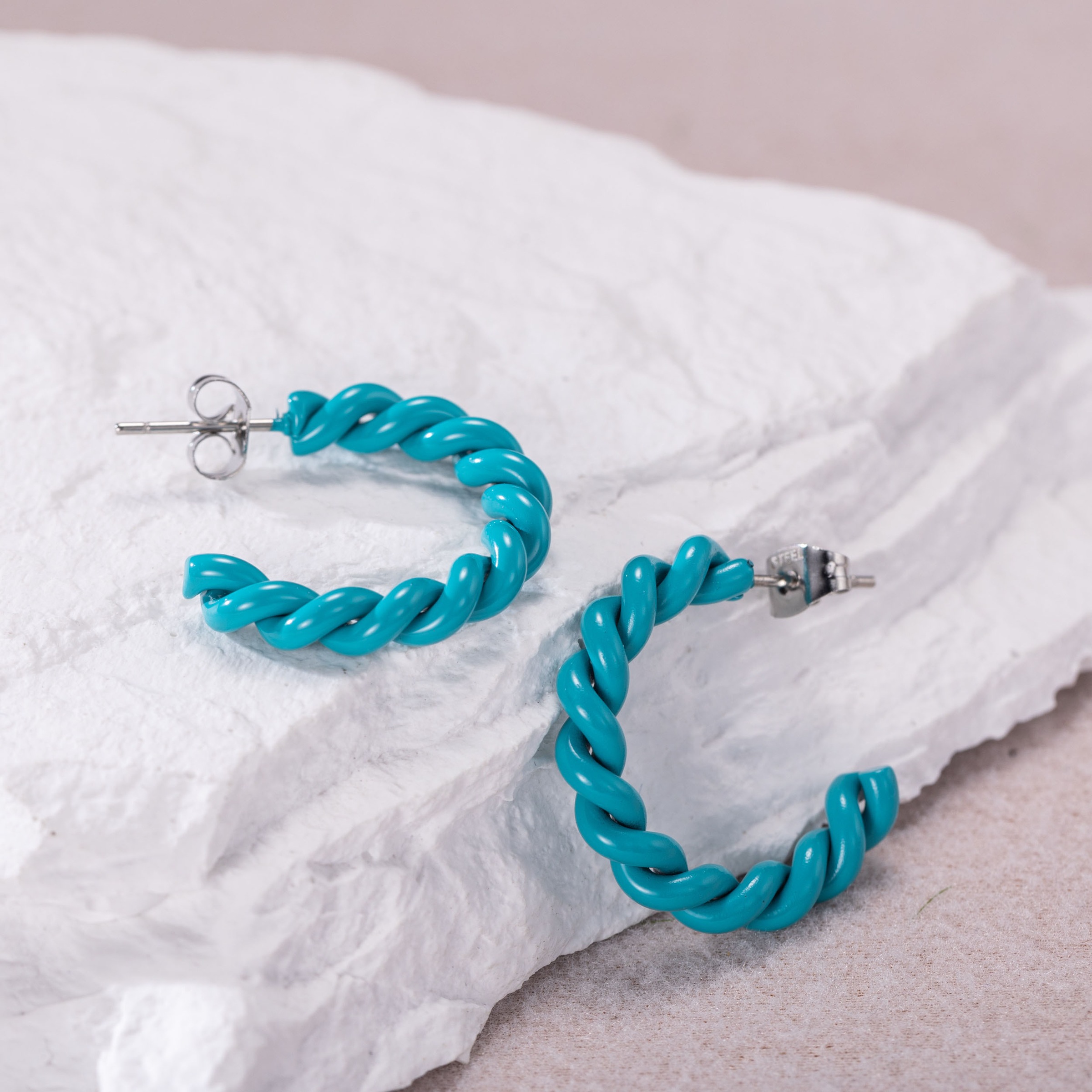 Firetti Paar Creolen »Schmuck Geschenk Edelstahl Ohrschmuck Ohrringe Twist Color«