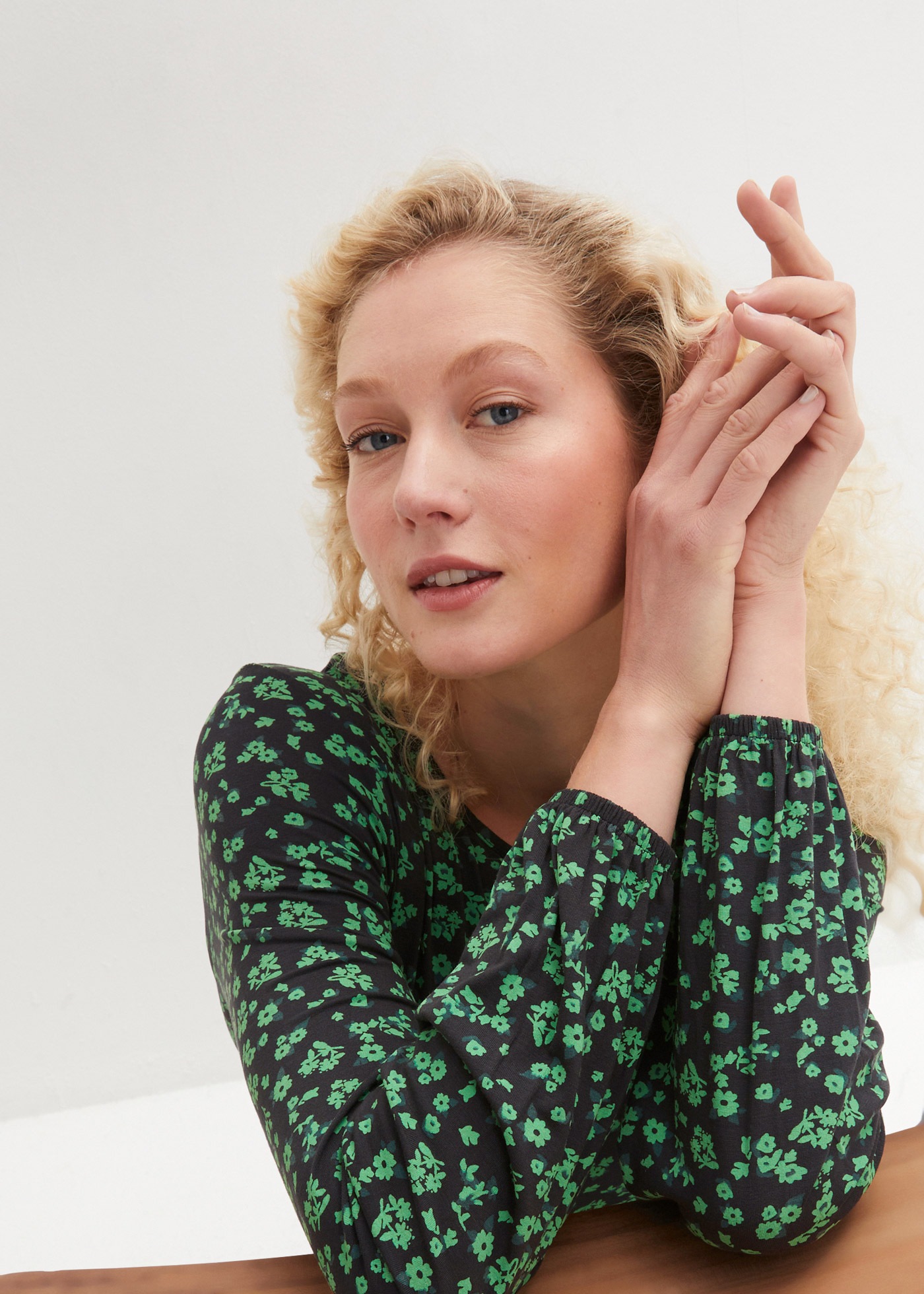 Thumbnail - bonprix Jerseykleid "Jerseykleid aus fließendem Viskose-Mix" Jerseykleid aus fließendem Viskose-Mix