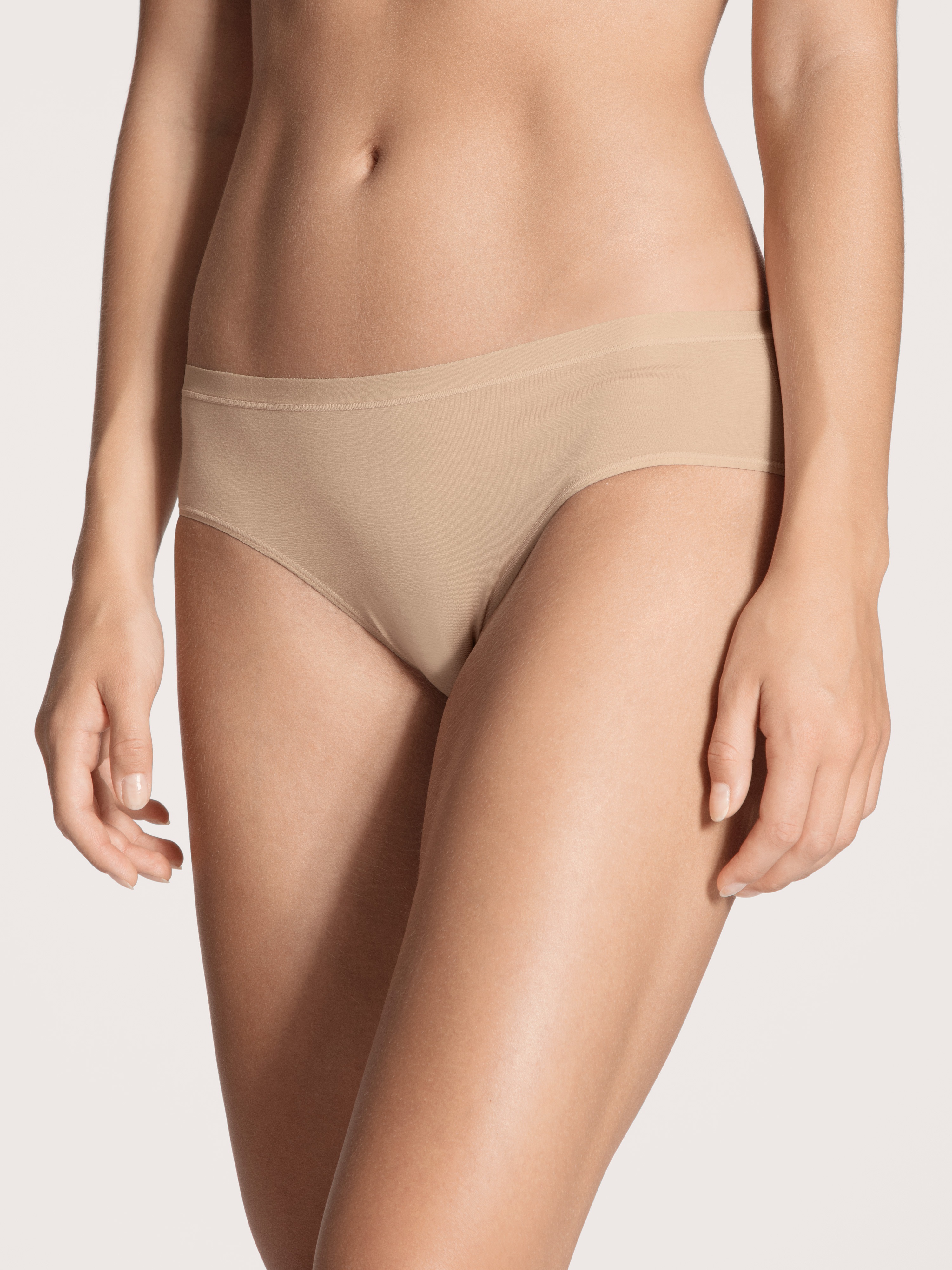 CALIDA Damen Slip "Natural Comfort", Gr. L, beige, Single Jersey, Obermaterial: 92% Baumwolle, 8% Elasthan, unifarben, Unterhosen, Regular Cut,