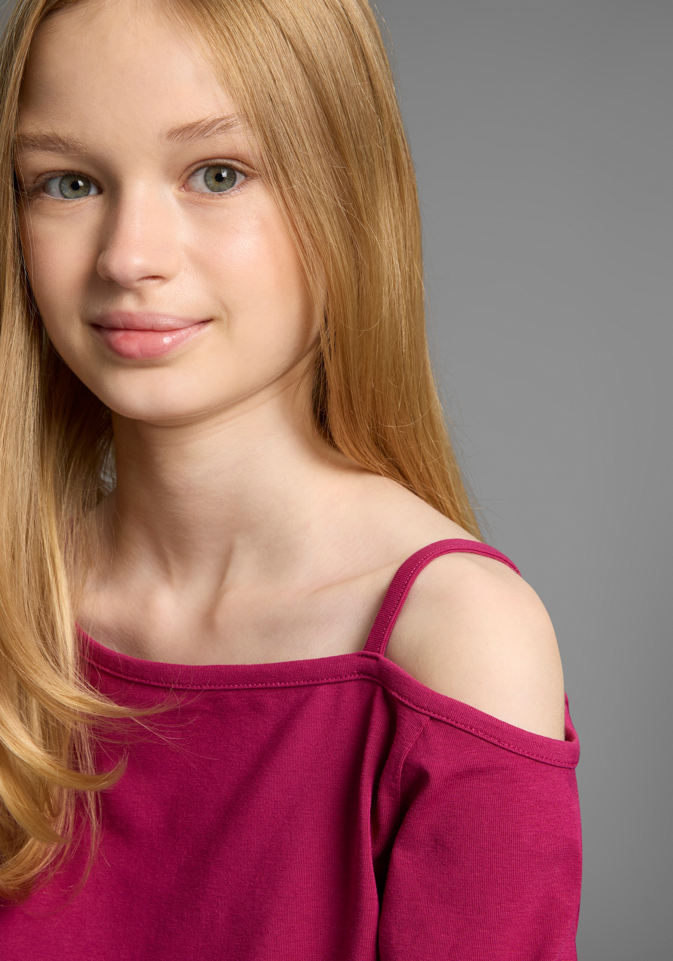 Thumbnail - KIDSWORLD Langarmshirt "Off-Shoulder Shirt" Mit modischer Schulterlösung