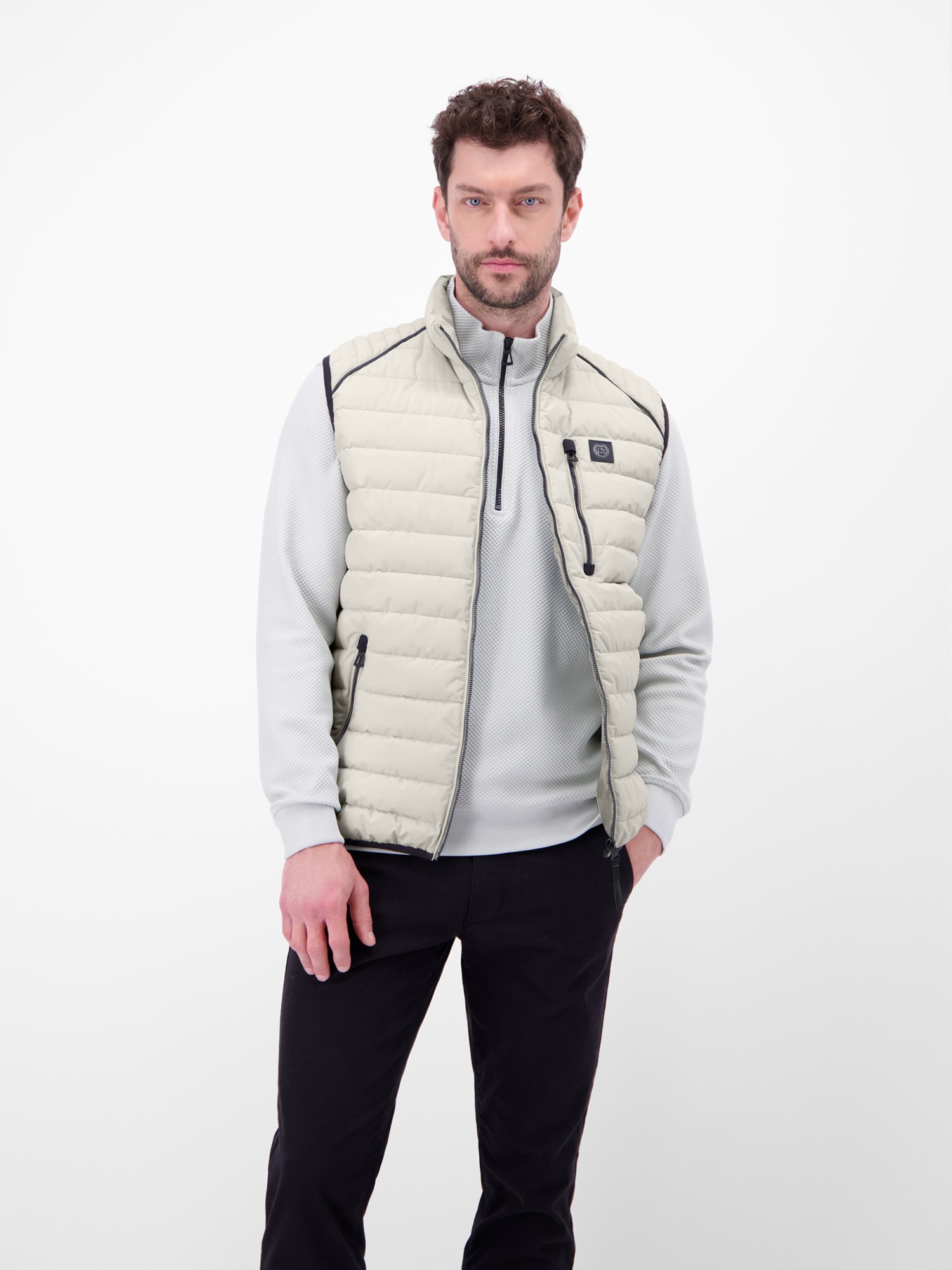 Steppweste LERROS "Steppweste mit Fütterung, sportiv geschnitten", Herren, Gr. XL, pearl grau, 100% Polyester, Westen Steppweste 3