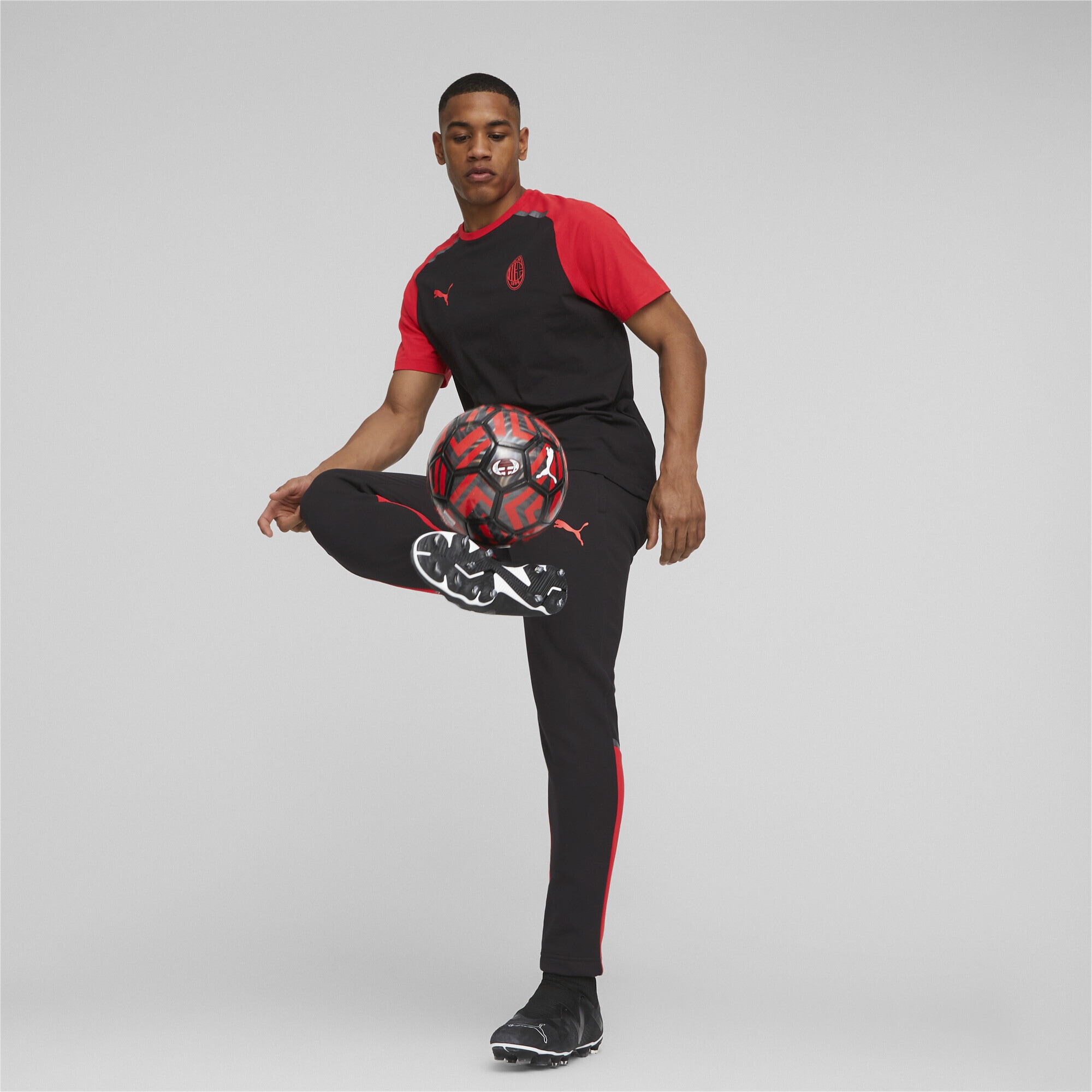 PUMA T-Shirt »AC Milan Football Casuals T-Shirt Herren«