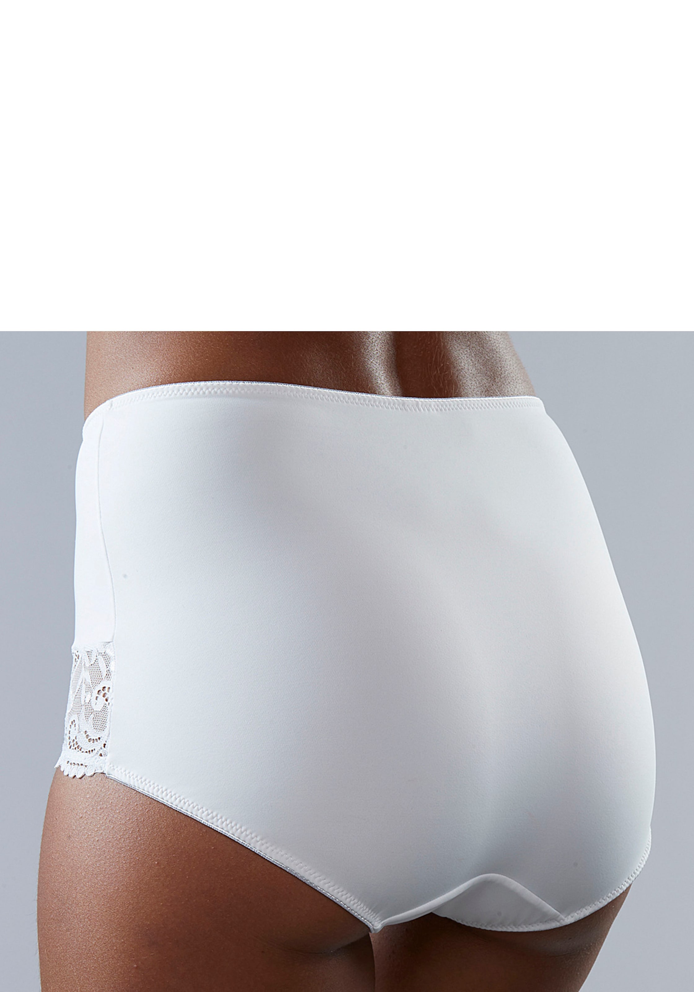 Nuance High-Waist-Panty, mit Spitzeneinsätzen