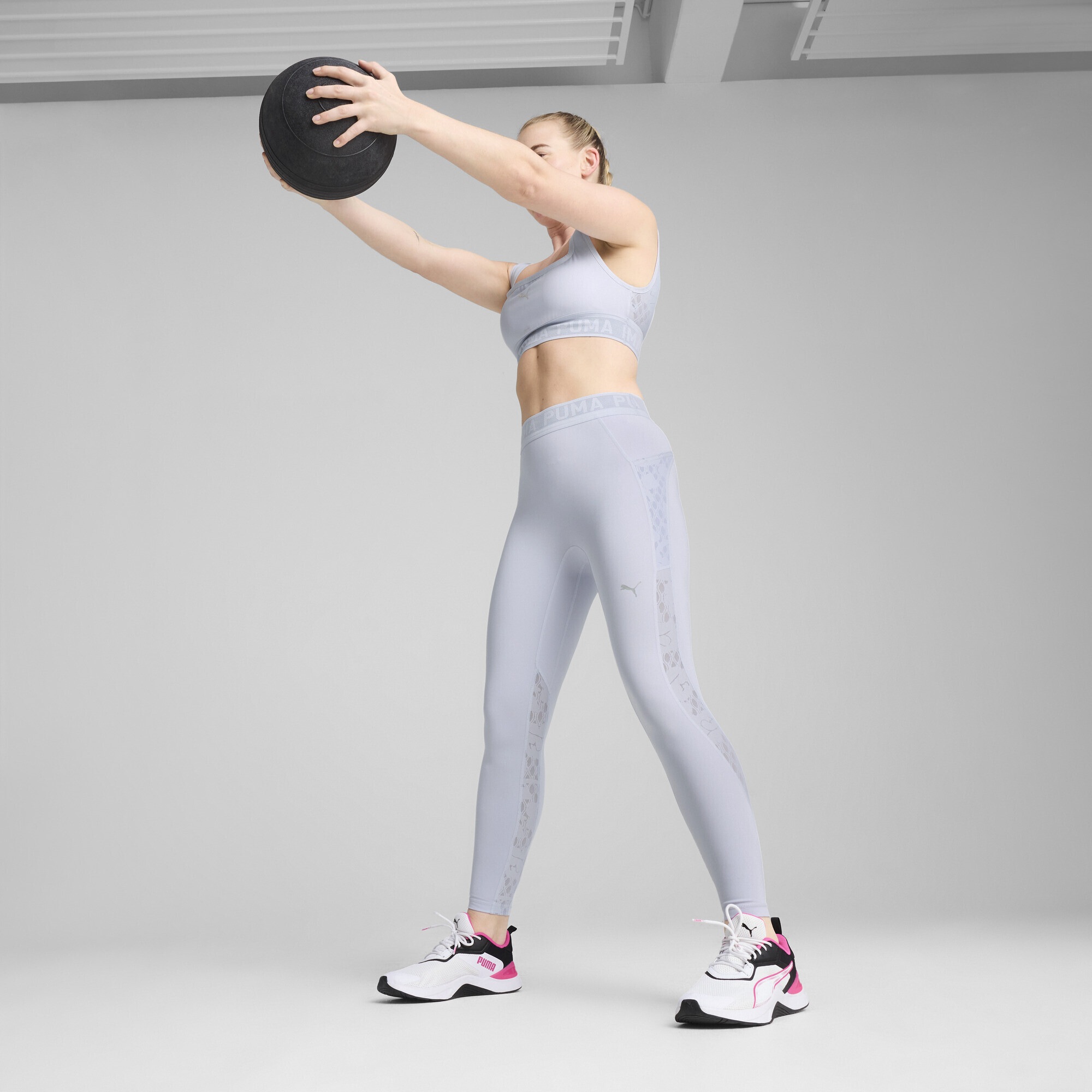 PUMA Trainingstights »LACE Hochgeschnittene 7/8-Leggings Damen«
