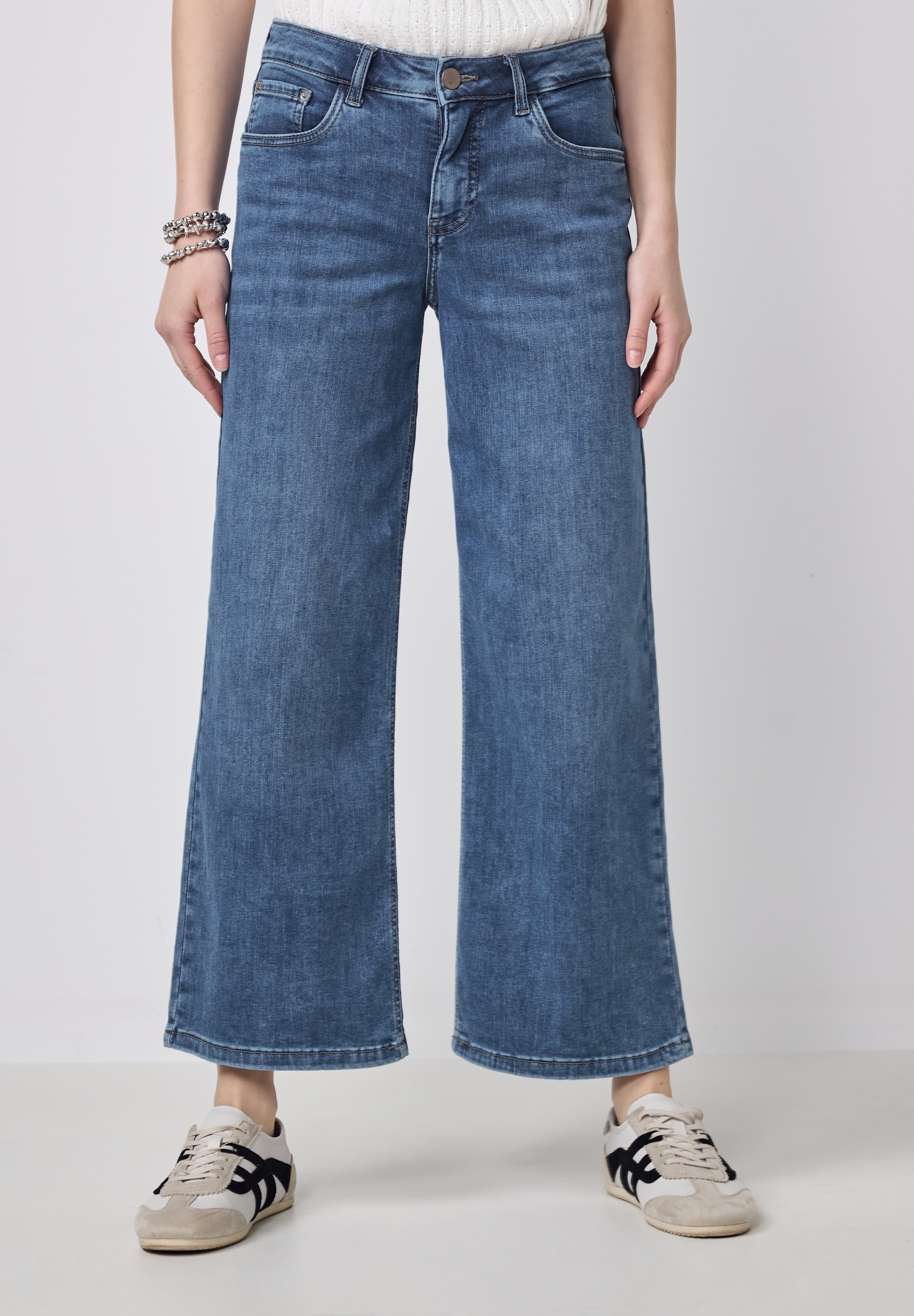 STREET ONE STUDIO Comfort-fit-Jeans, 5-Pocket-Style