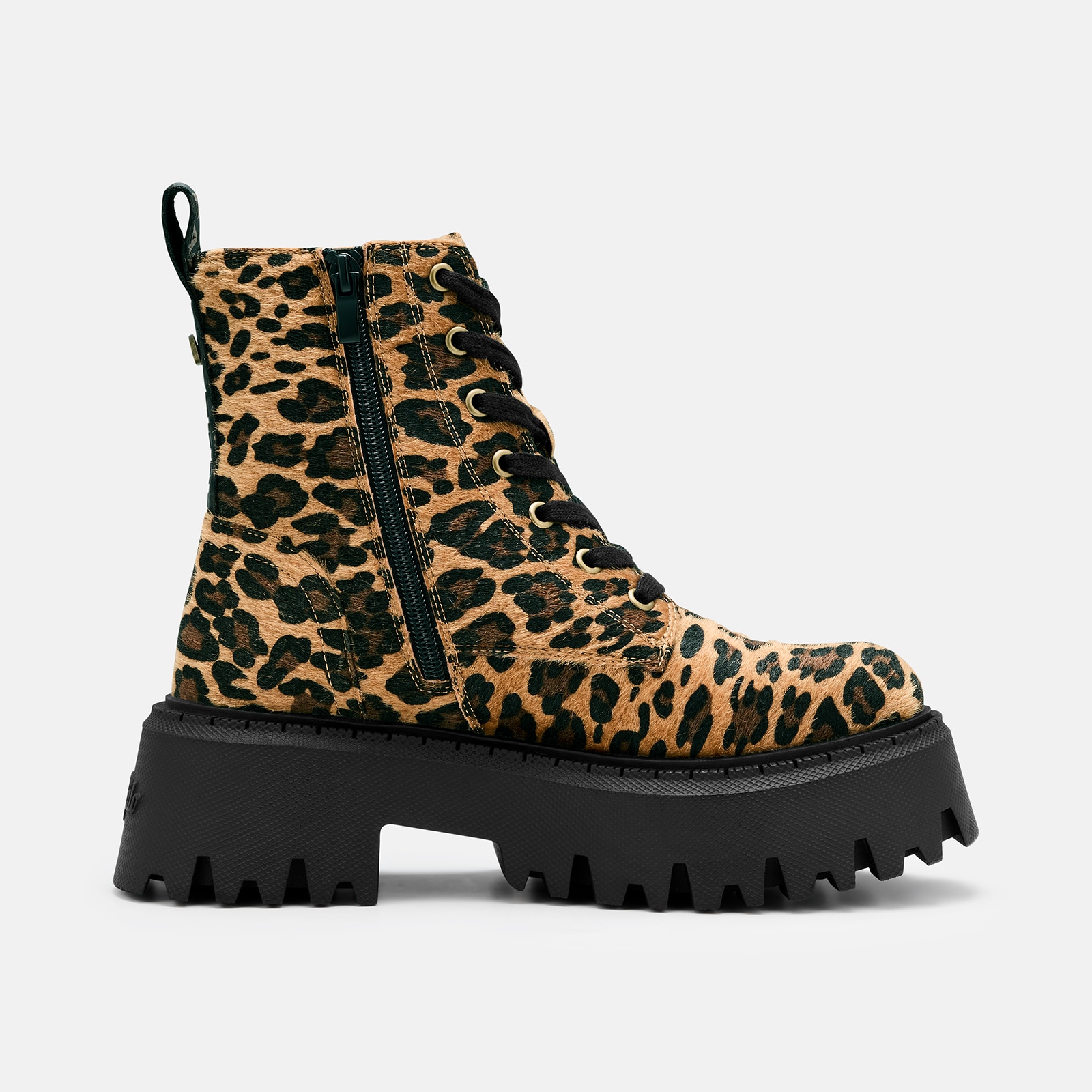 Buffalo Schnürboots »ASPEN«  Schnürstiefelette, Plateauboots in trendiger Leo-Optik