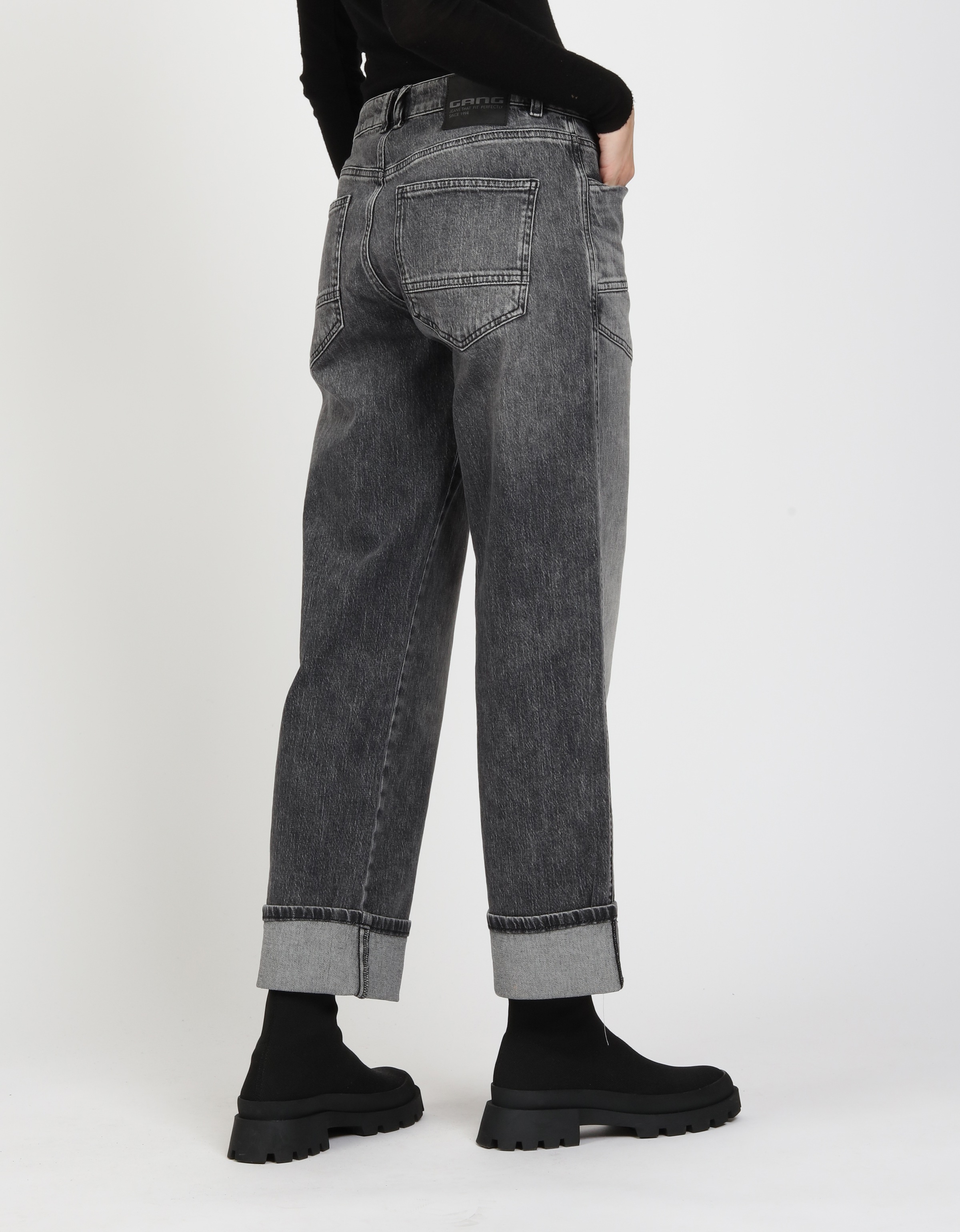 GANG Loose-fit-Jeans "94ROBERTA", mit übergroßen aufgesetzten Taschen günstig online kaufen