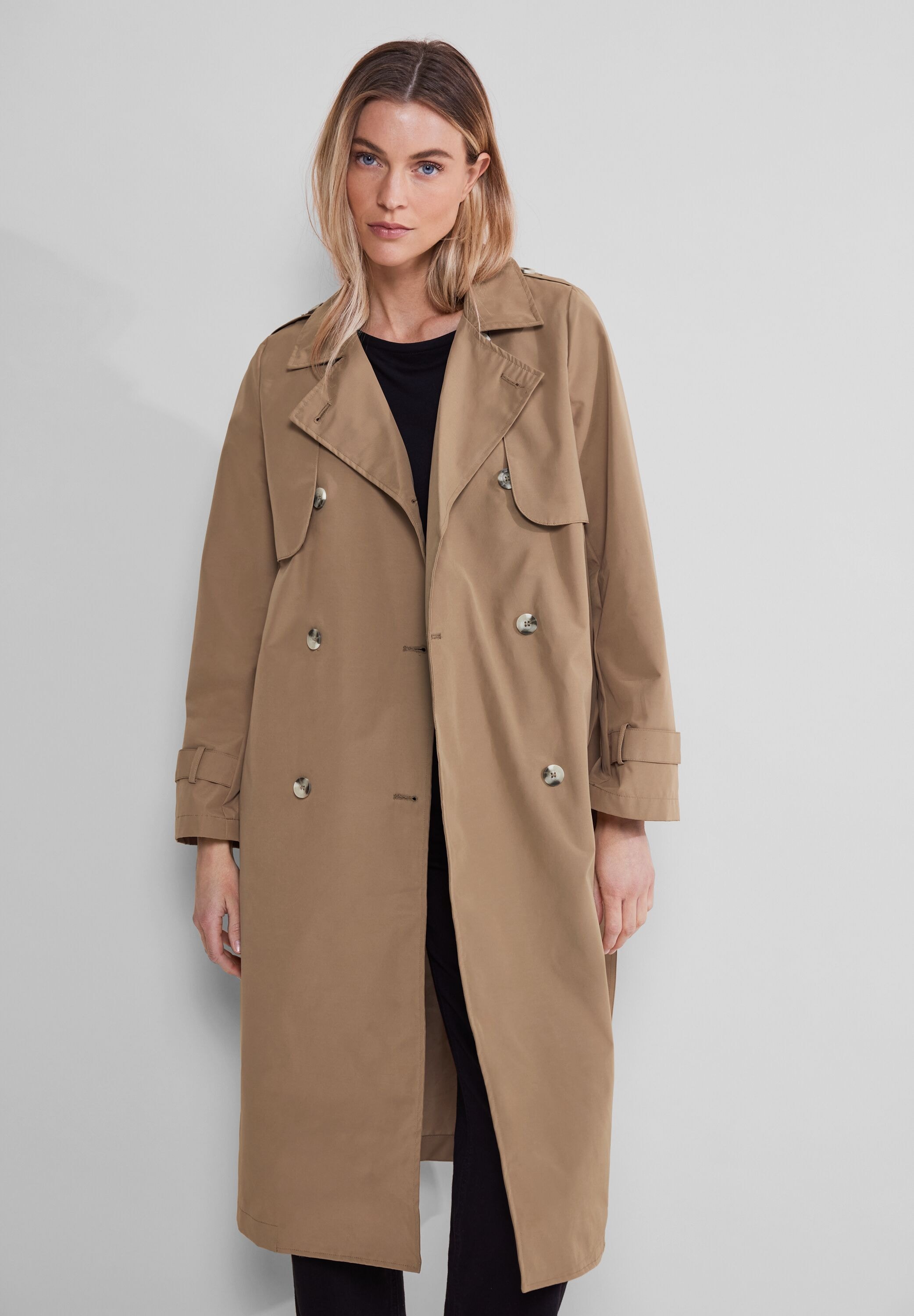 Trenchcoat, mit Reverskragen