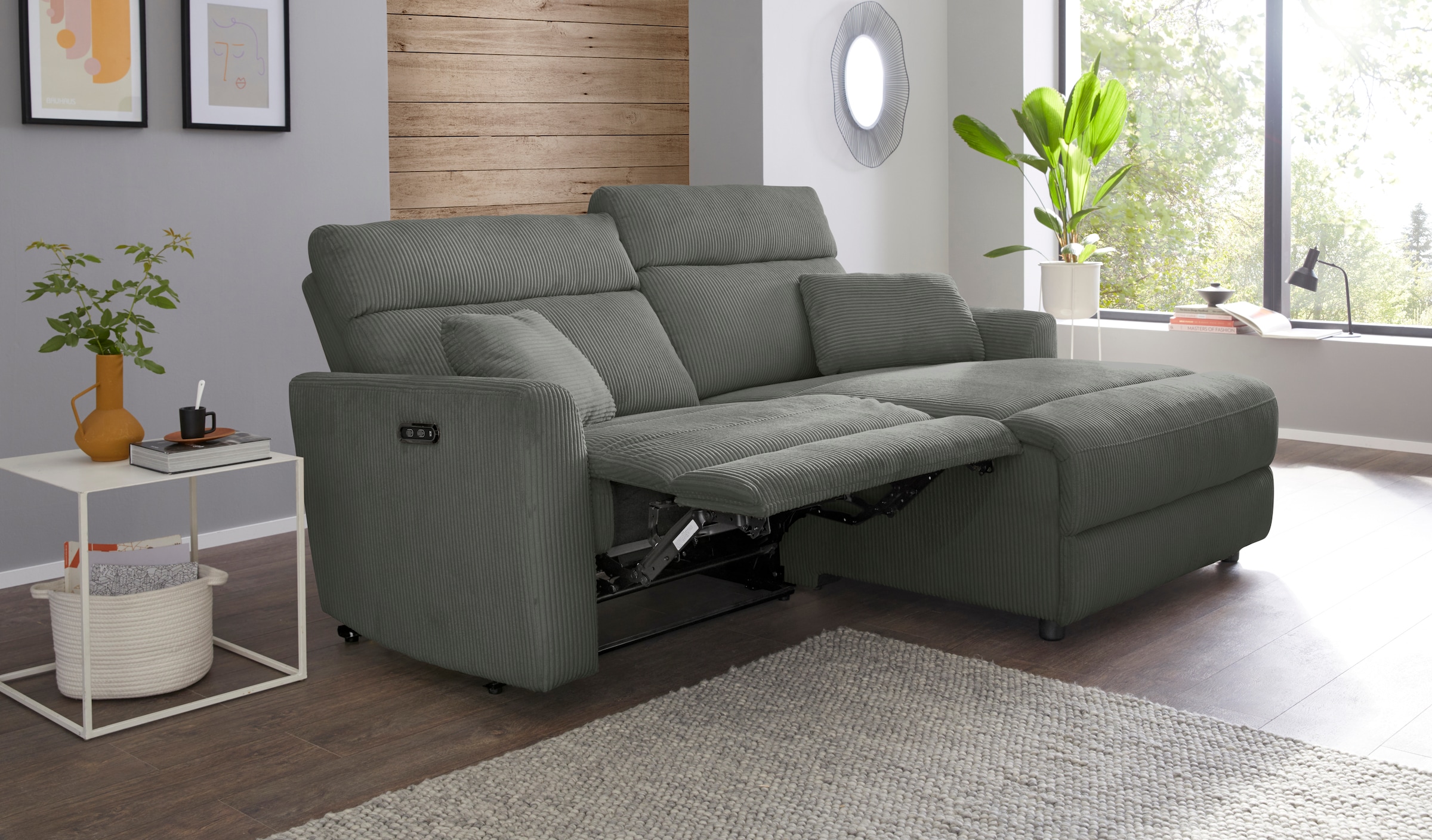 INOSIGN Ecksofa »JENNA, L-Form, 209cm, manuelle u. elektrische Funktion, mit USB A/C,«, Liegefunktion 105°-150°, Federkern, Cord