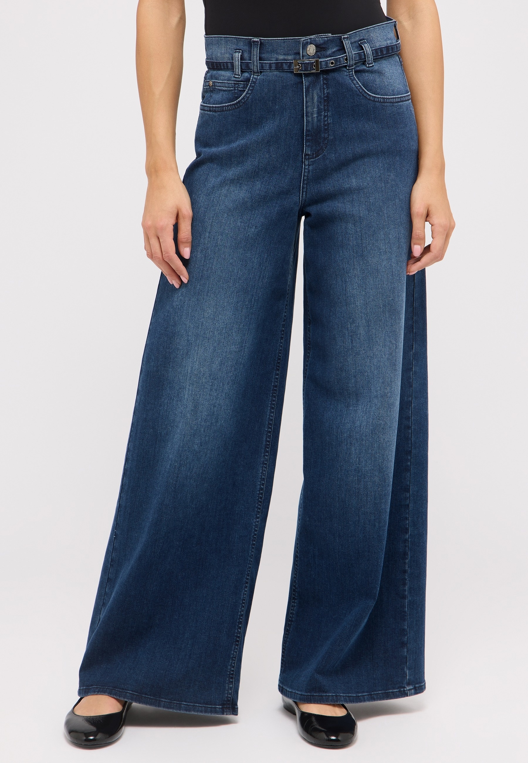 ANGELS Relax-fit-Jeans "LIVA BELT", mit sehr weitem Bein und Gürtel günstig online kaufen