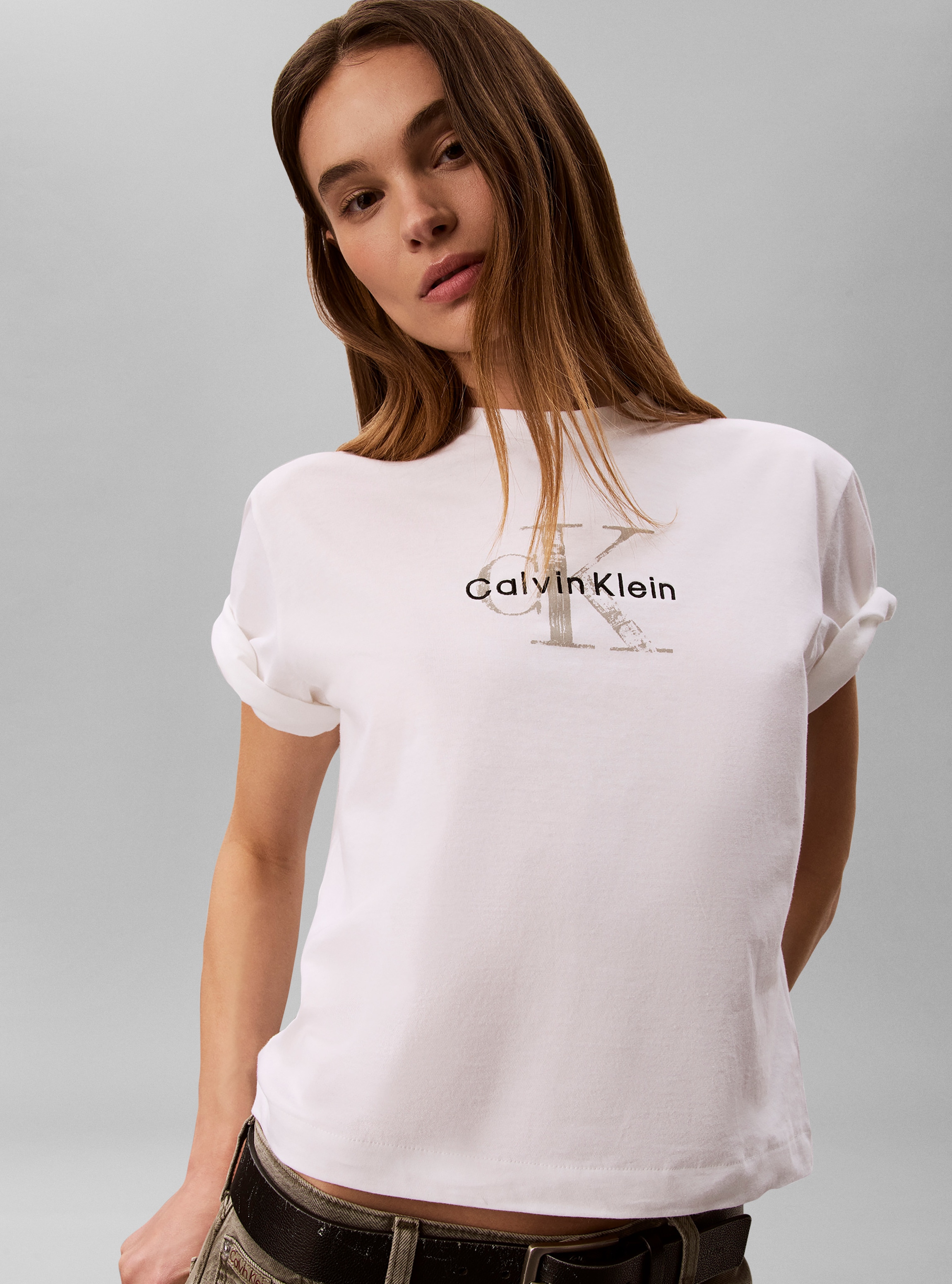 Calvin Klein T-Shirt »BOXY HAND DRAWN MONOLOGO TEE« Regular fit, Logoschriftzug