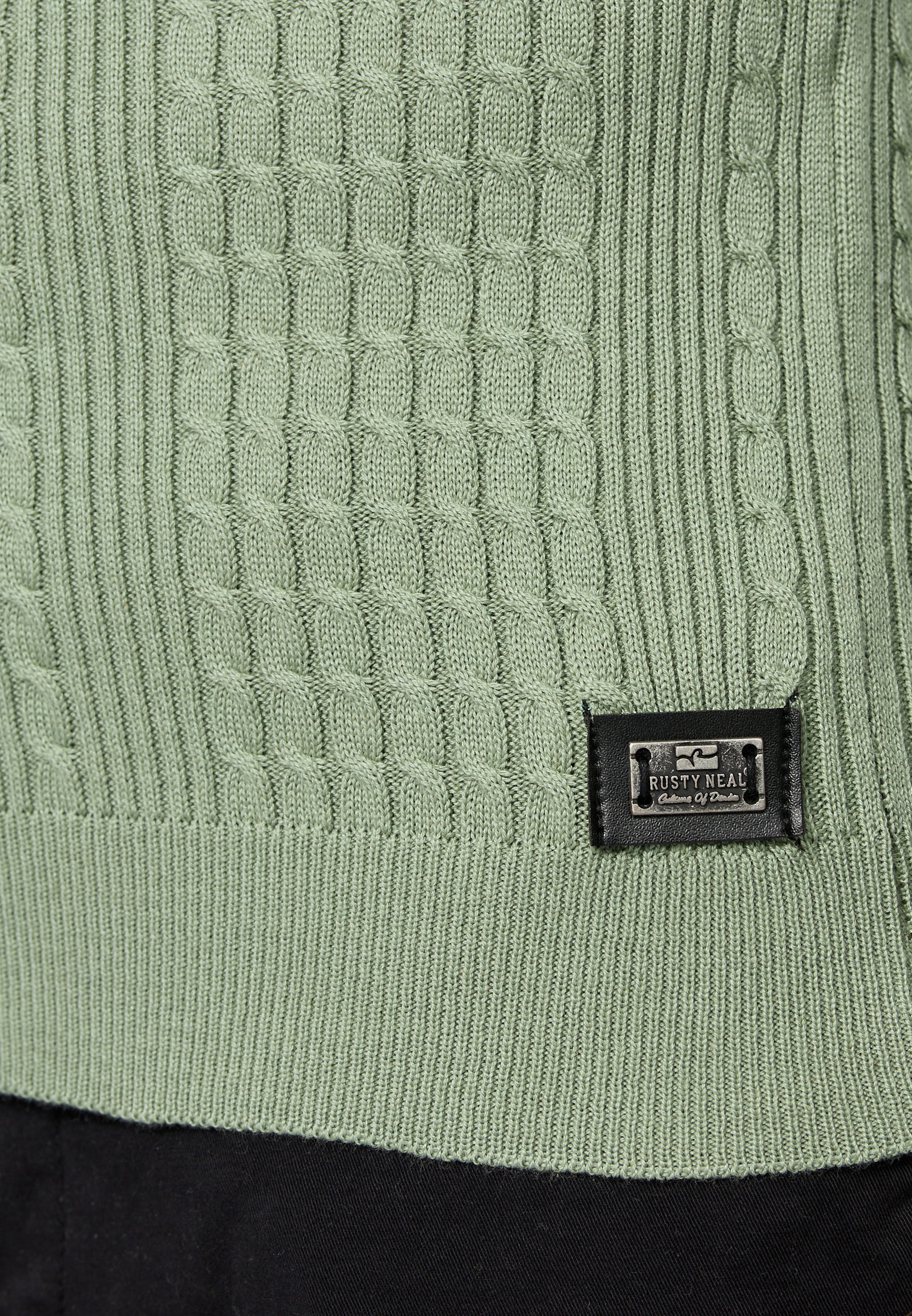 Rusty Neal Strickpullover, mit modernem Strickmuster