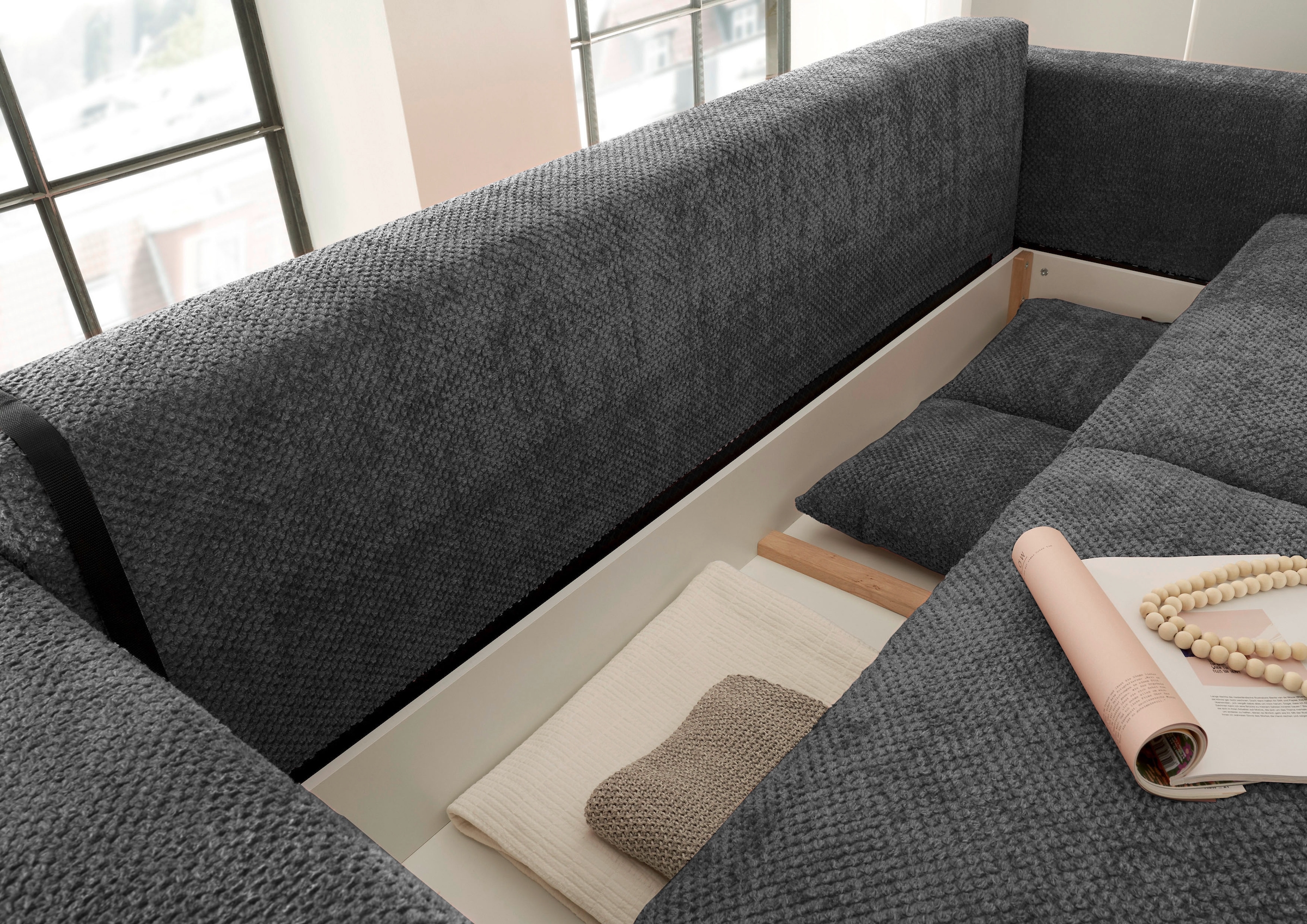 ED EXCITING DESIGN Schlafsofa »Bullet«, frei im Raum stellbar, mit Bettkasten, mit Schlaffunktion, 4 Kissen