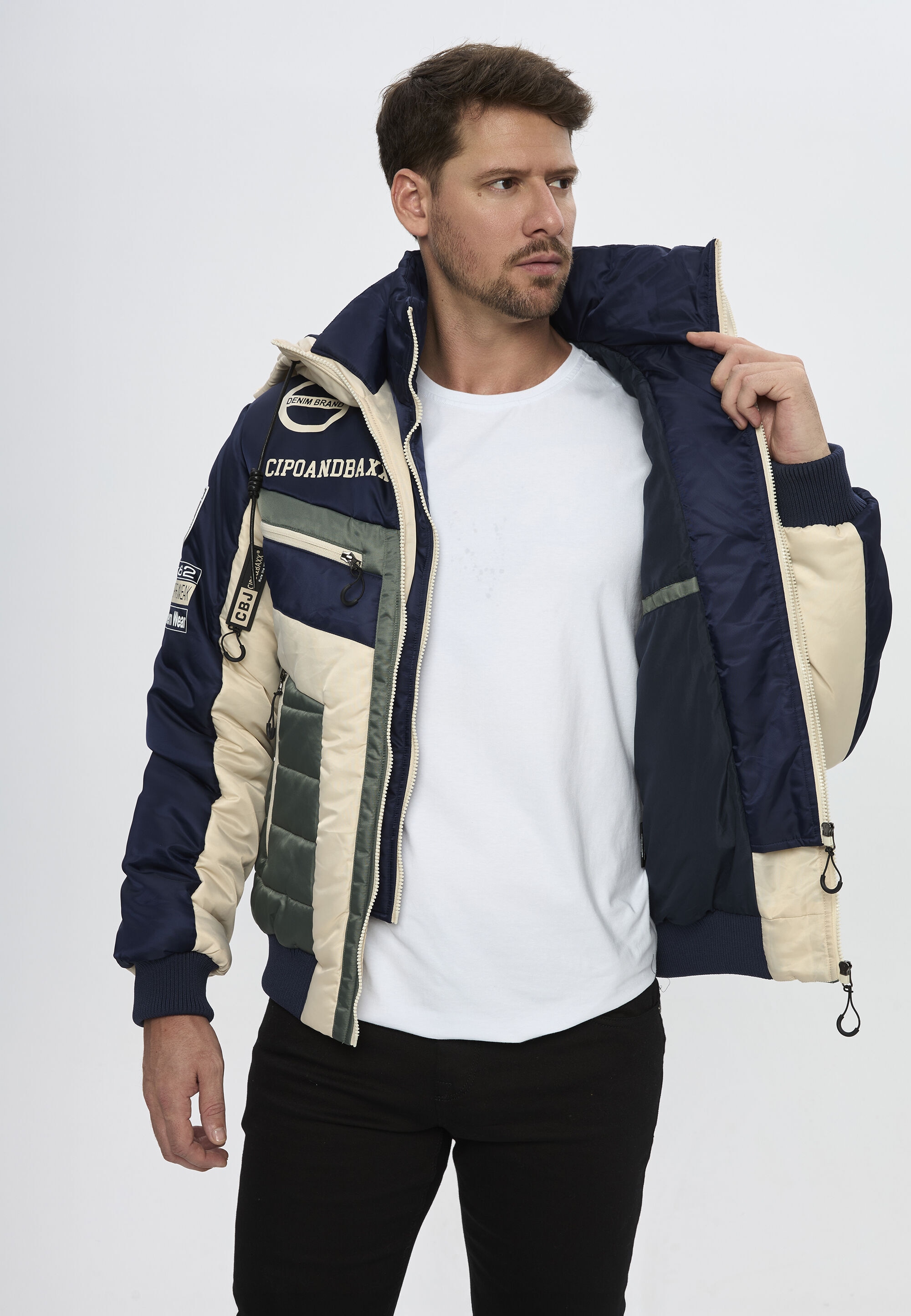 Cipo & Baxx Winterjacke »Winterjacke CM234« mit Kapuze stylisch & Warm für Kalte Winter