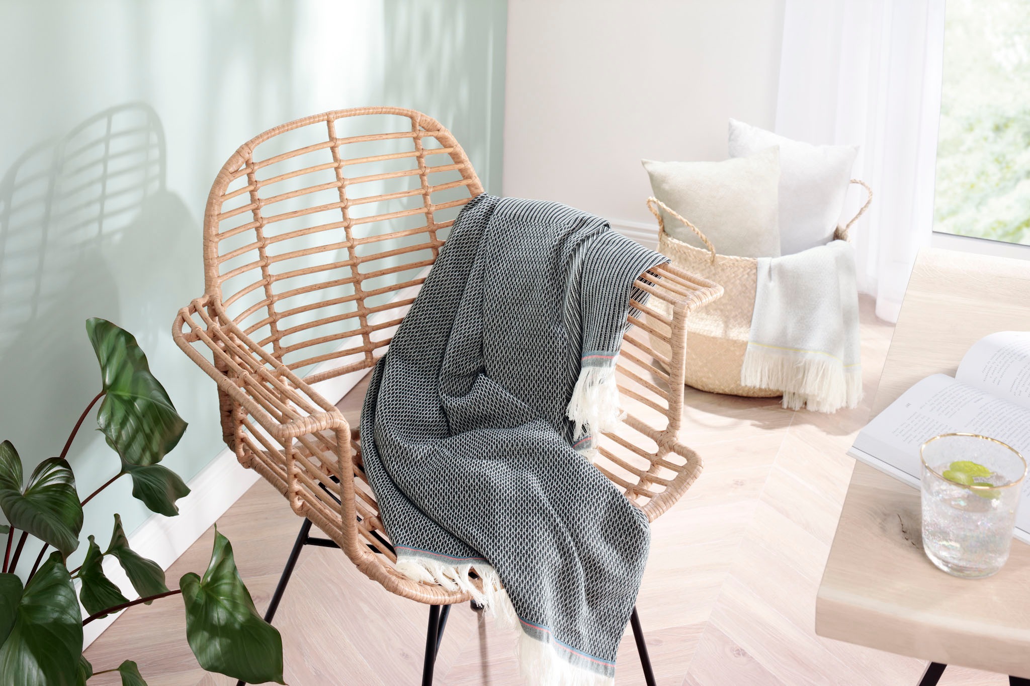 Biederlack Plaid »Lines«, hochwertige Franse, Kuscheldecke
