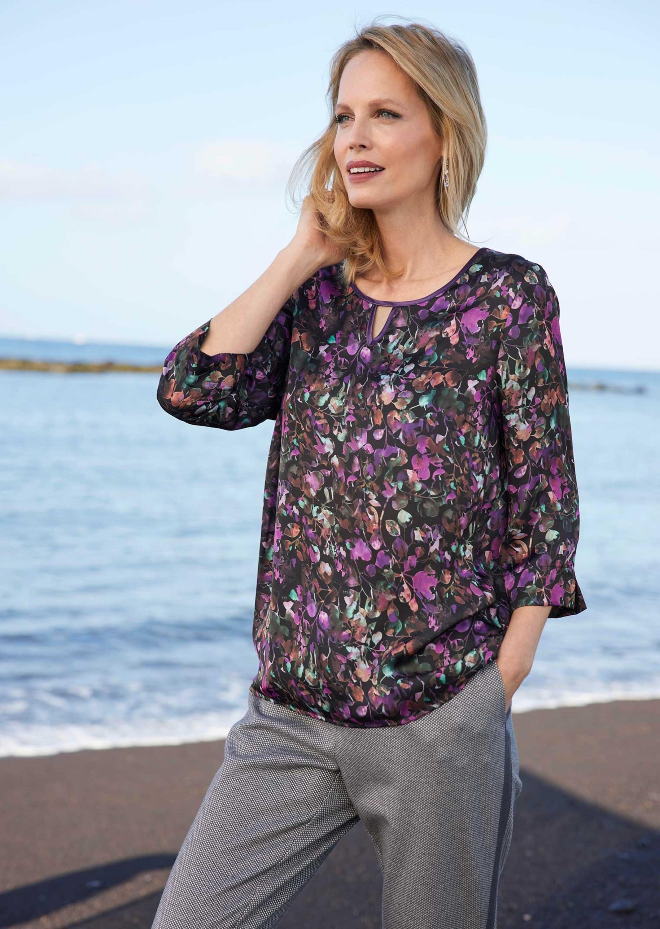 Thumbnail - GOLDNER Druckbluse "Kurzgröße Seidig fließende Druckbluse"