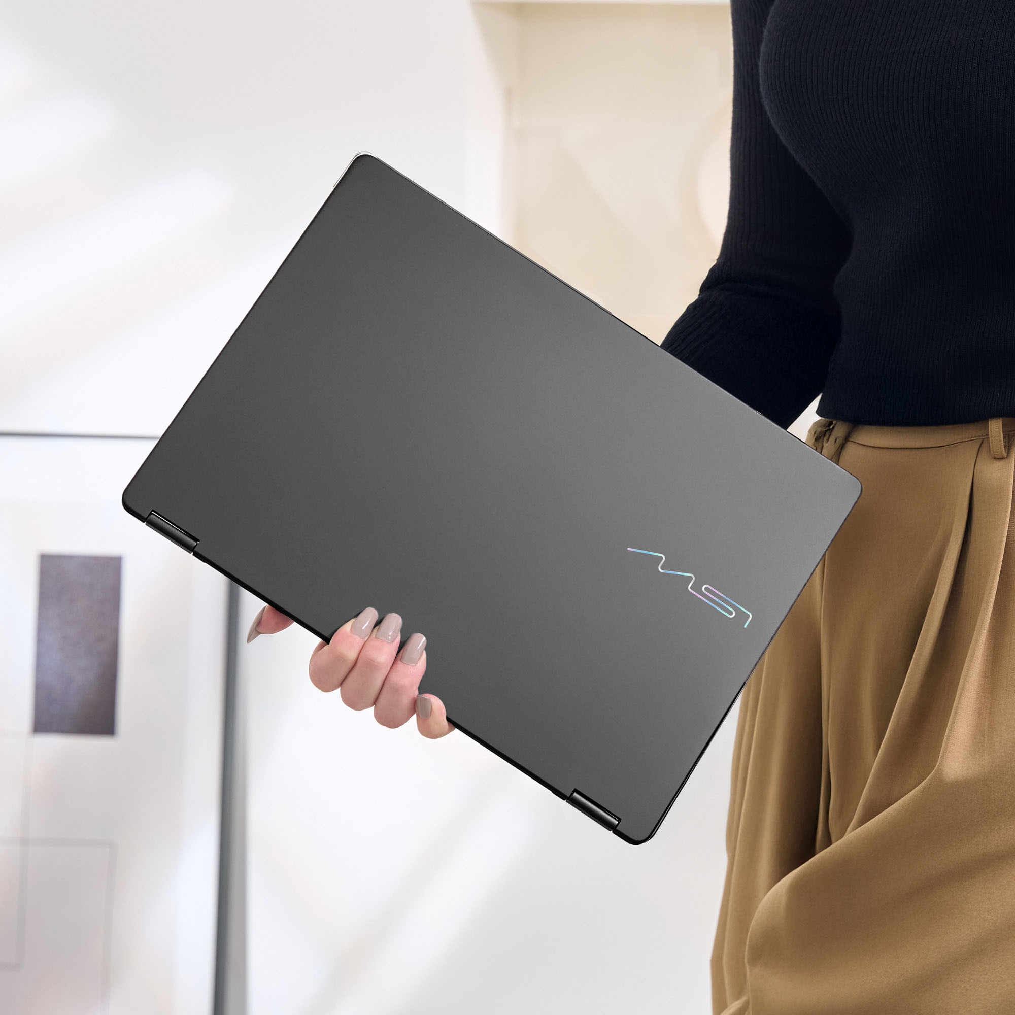 MSI Convertible Notebook »Prestige 14 Flip AI+ D3MTG-055« 35,7 cm / 14 ″ Intel Core Ultra 9 Intel Graphics 2.000 GB SSD