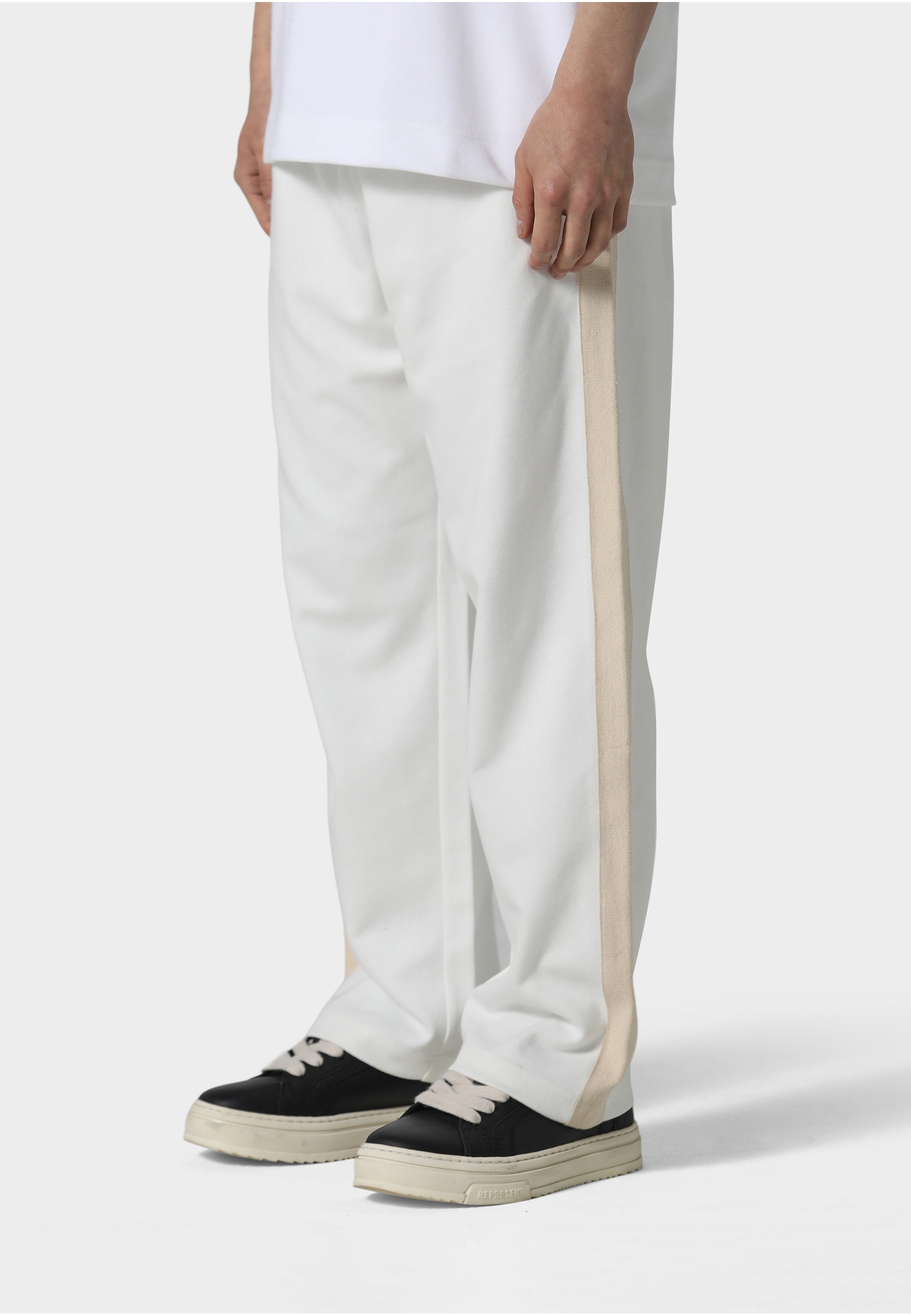 Irasuto Studios Open Hem Pants Men Sand L 3