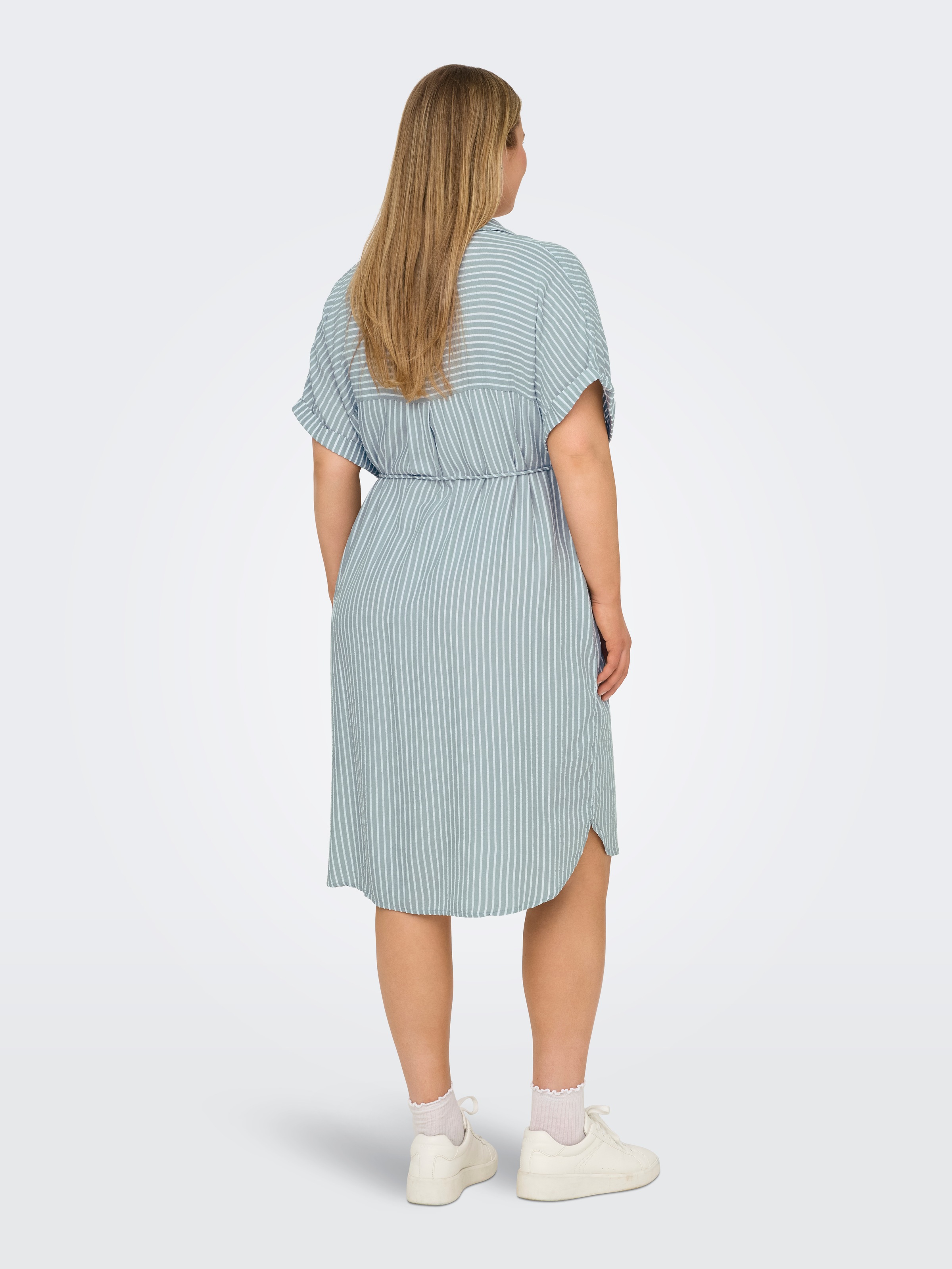 ONLY CARMAKOMA Sommerkleid "CARPENNA S/S LOOSE KNEE DRESS AOP" günstig online kaufen