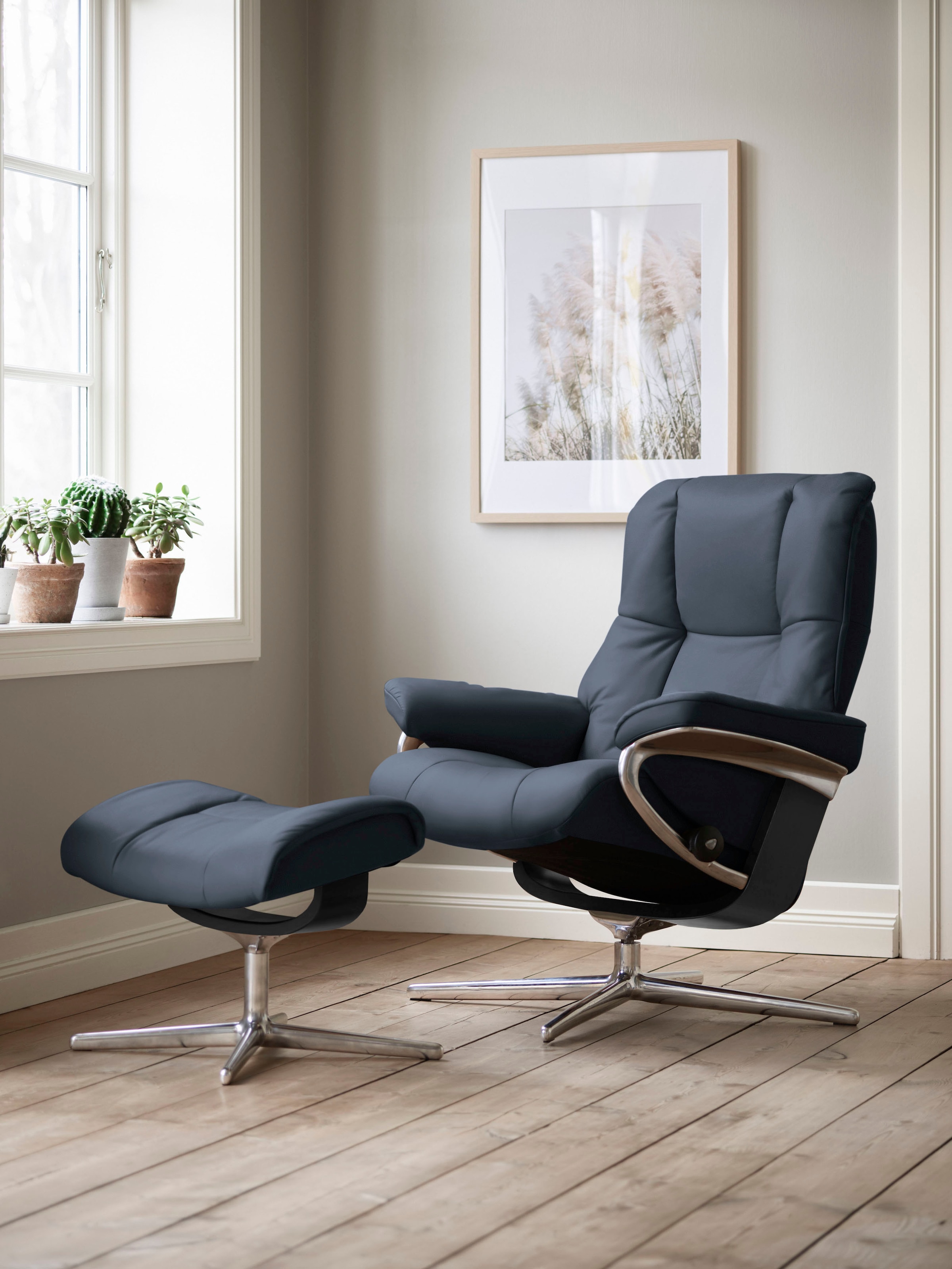 Stressless Relaxsessel "Mayfair" mit Cross Base, Größe S, M & L, Holzakzent Schwarz