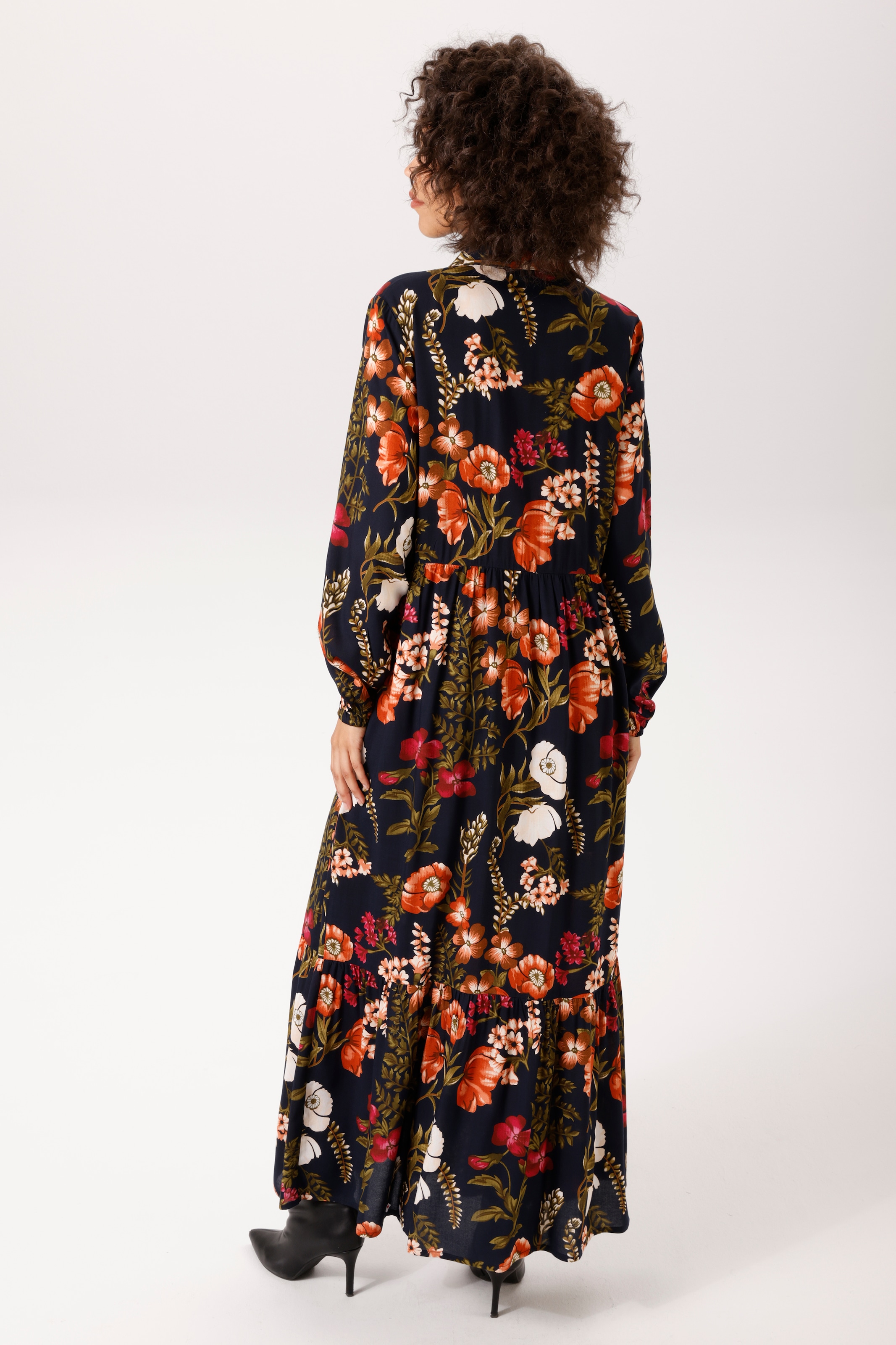 Aniston CASUAL Maxikleid mit farbenfrohen Blumendruck - jedes Teil ein Unikat - NEUE KOLLEKTION