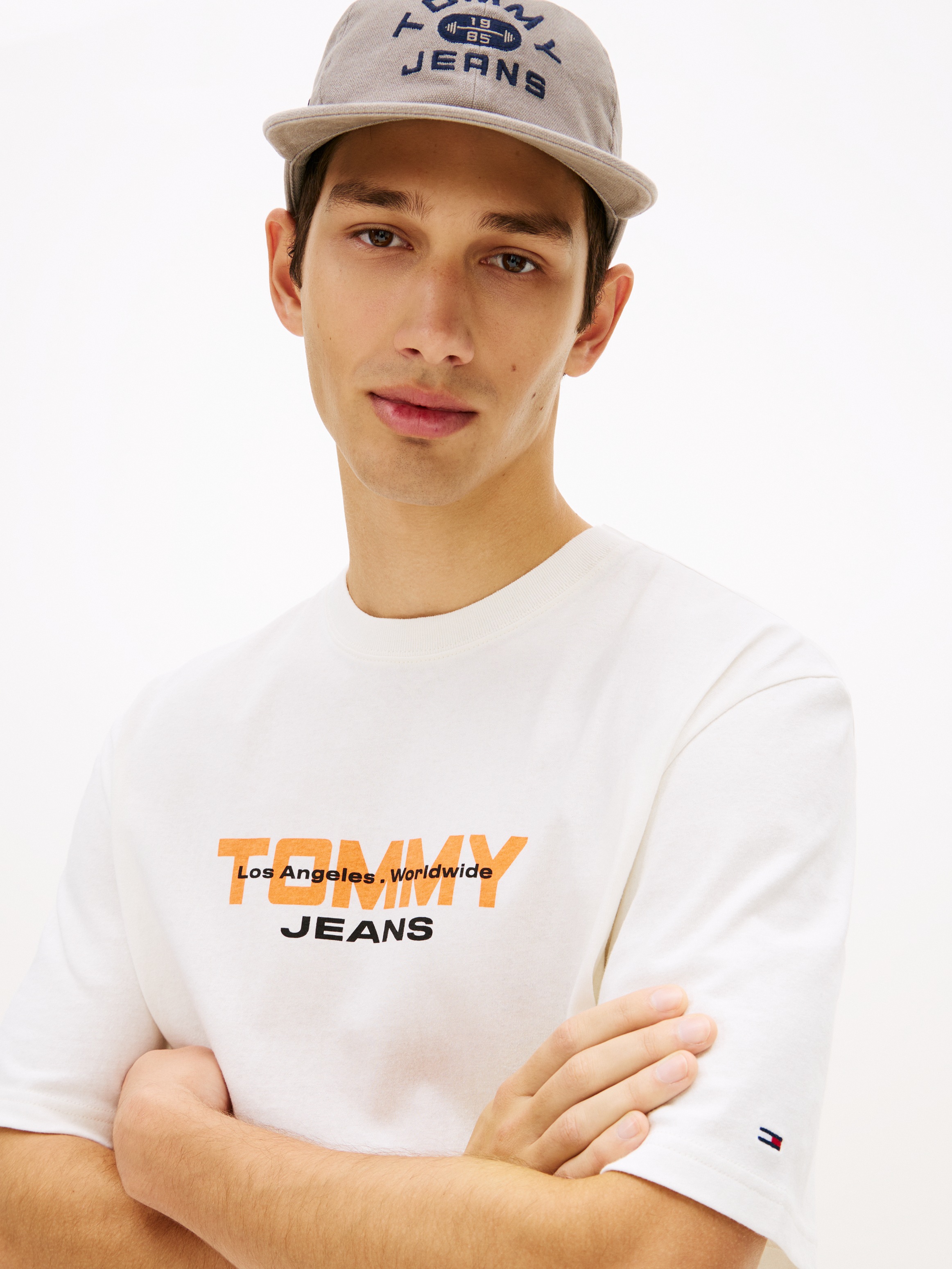 Tommy Jeans T-Shirt "TJM 90S BLOCK" Relaxed fit mit Rundhalsausschnitt günstig online kaufen