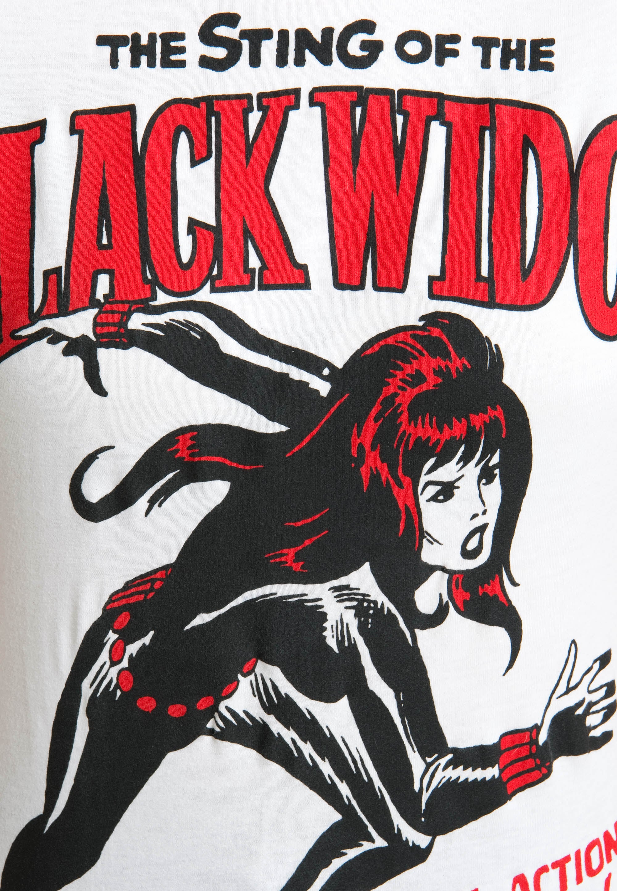 LOGOSHIRT T-Shirt »Black Widow«, mit Superheldinnen-Frontdruck