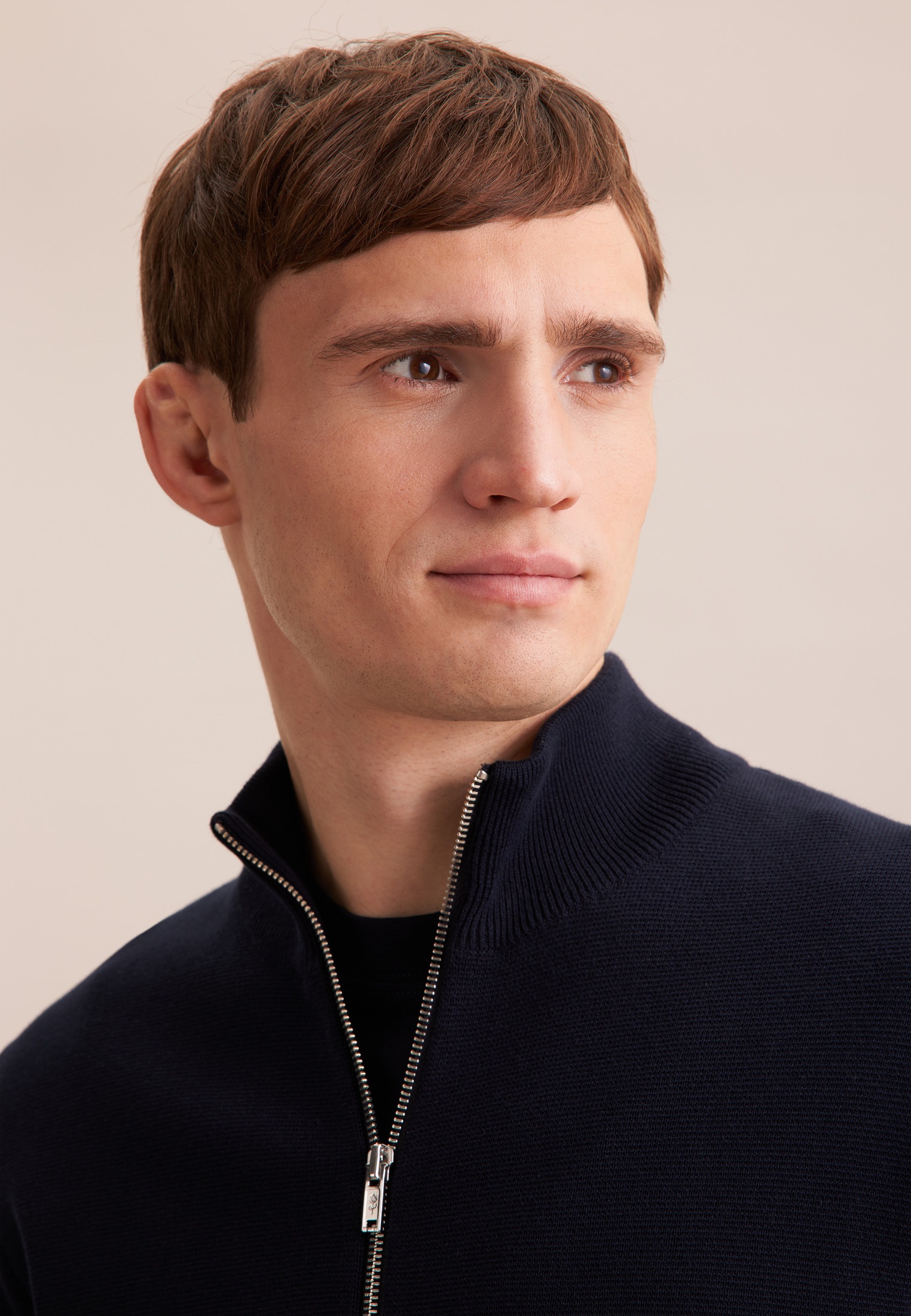 Thumbnail - seidensticker Strickjacke "Schwarze Rose" 1/1