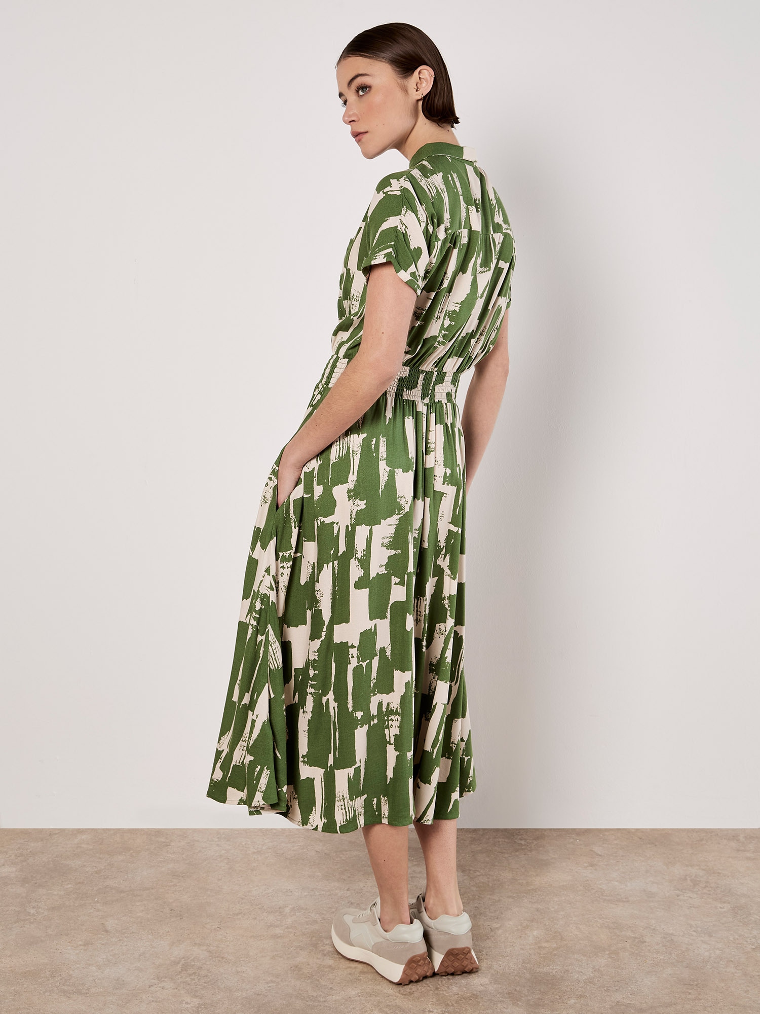 Apricot Midikleid »Midikleid« mit Pinselstrichmuster