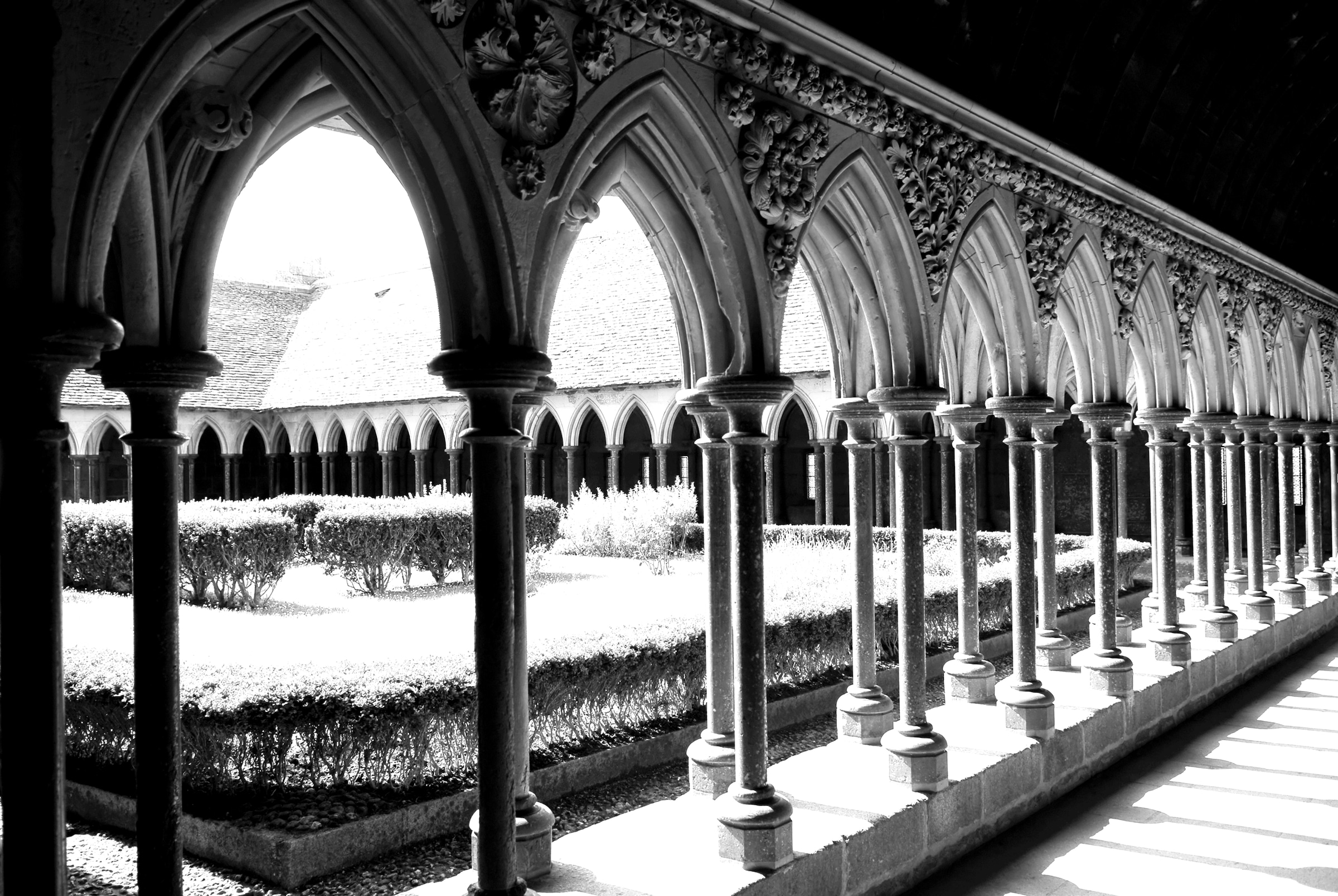Papermoon Fototapete "Garten Schwarz & Weiß" günstig online kaufen