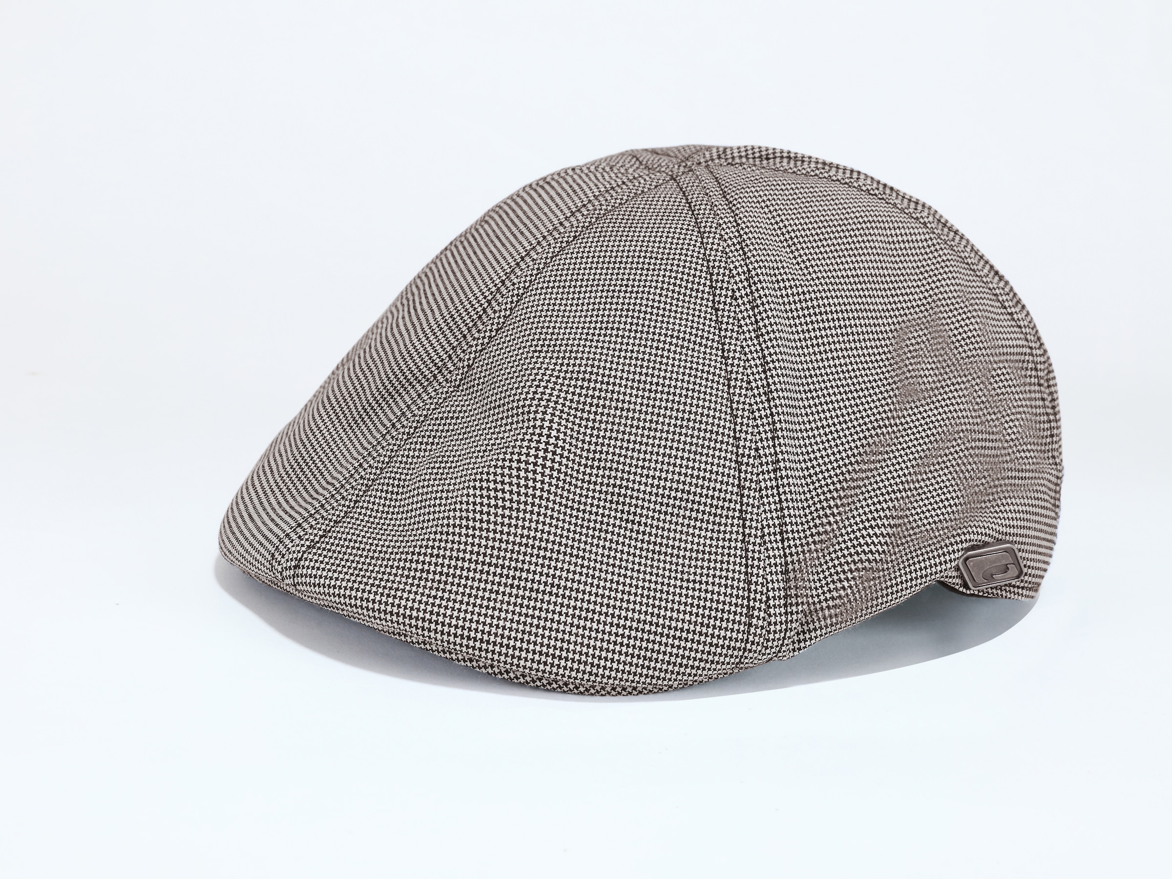 chillouts Schiebermütze "Kyoto Hat", mit modernem Karomuster & Gummizug günstig online kaufen