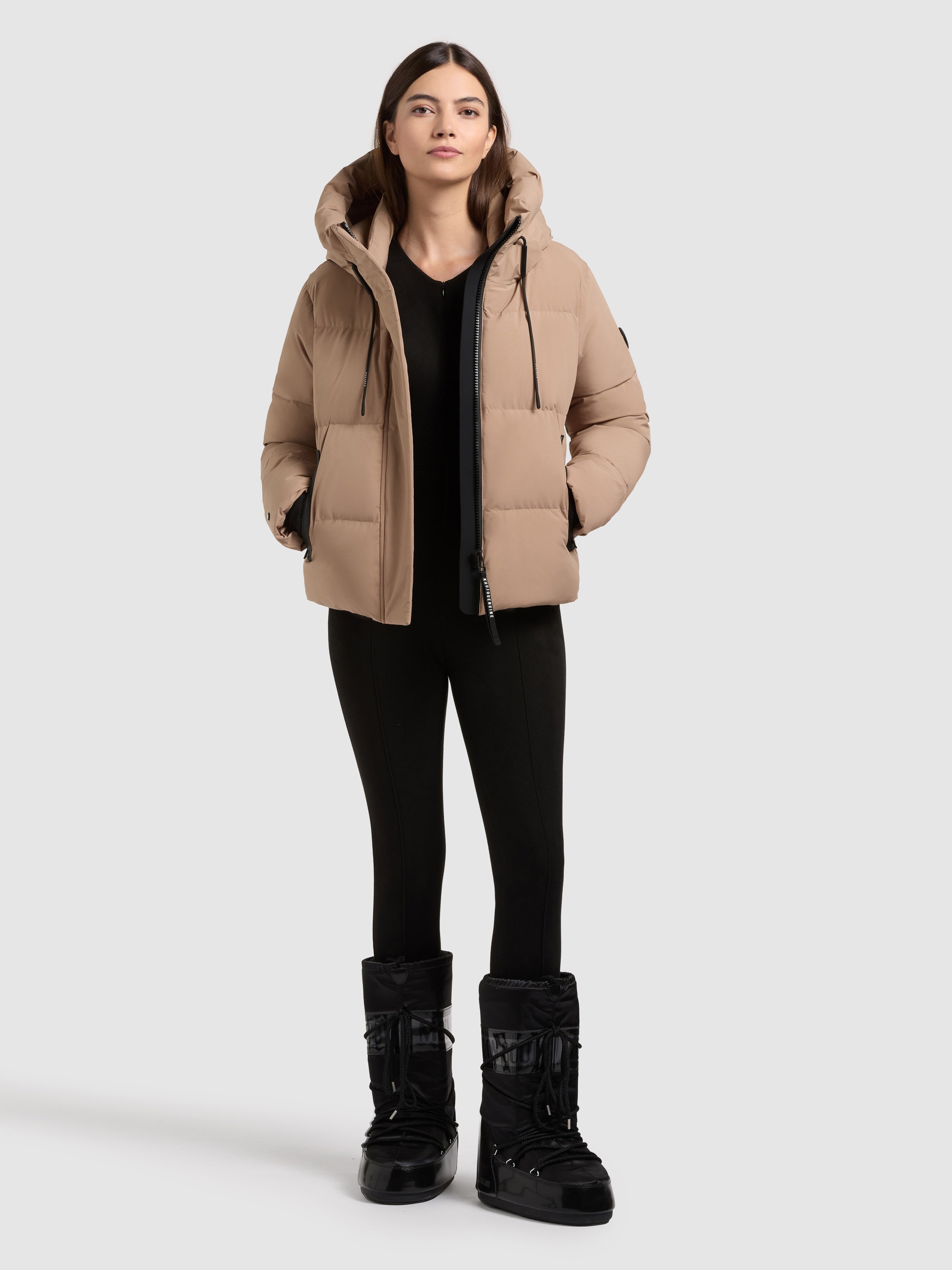khujo Steppjacke »ENITS MATT« mit Kapuze