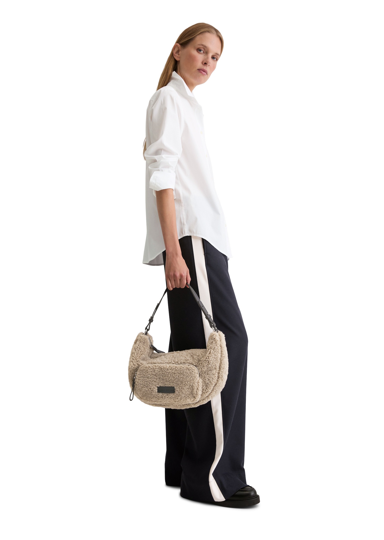 Marc O'Polo Umhängetasche »aus weichem Teddyfell«