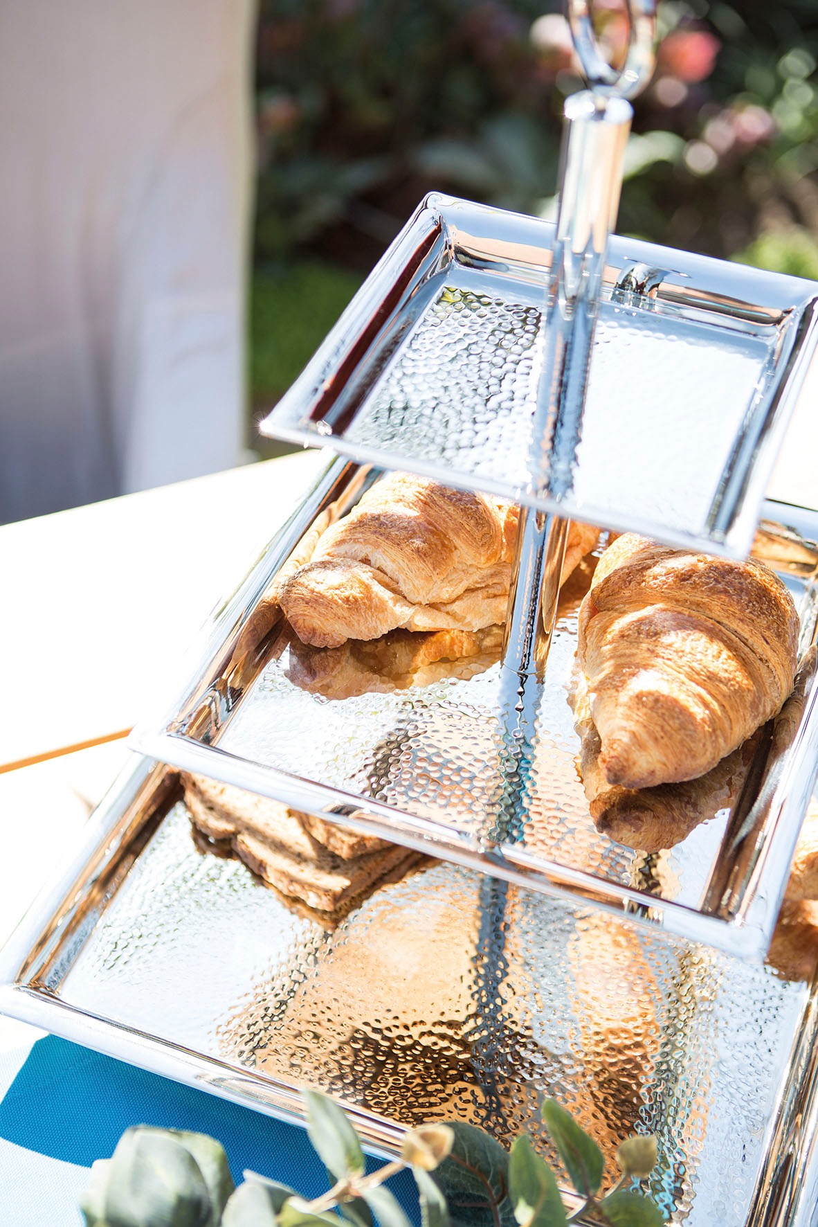 Thumbnail - Fink Etagere "NAGANO, mit feiner Hammerschlagstruktur" mit 3 Etagen, quadratisch