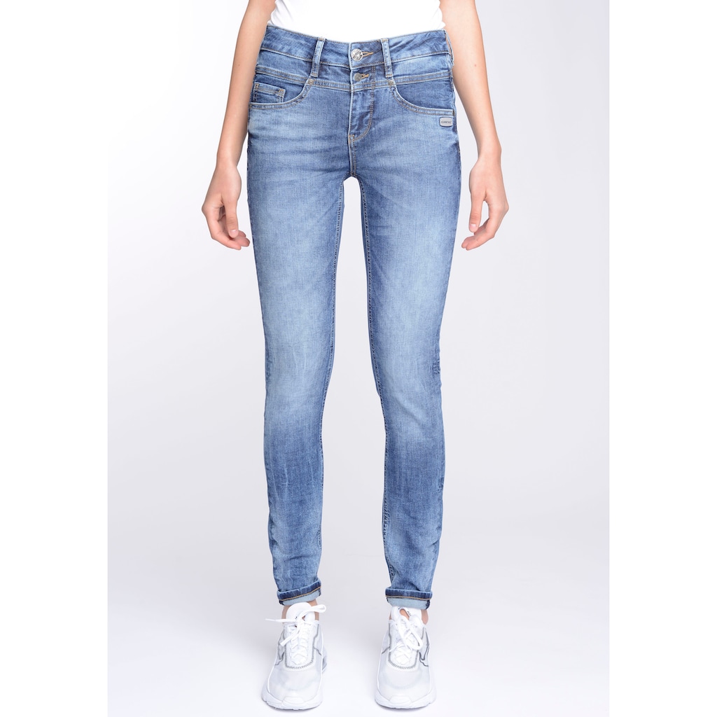 GANG Skinny-fit-Jeans »94MORA«, mit 3-Knopf-Verschluss und Passe vorne