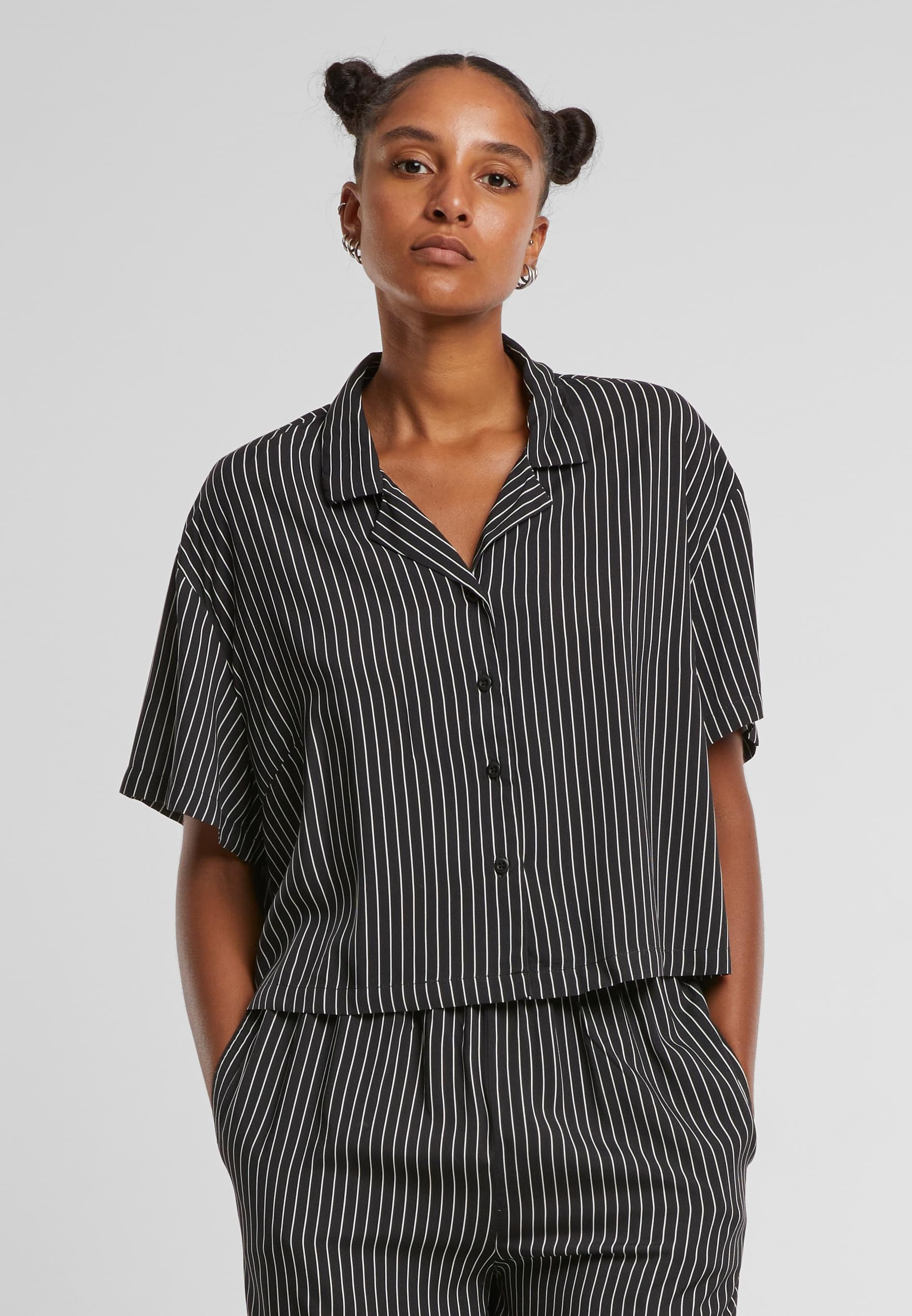 Thumbnail - URBAN CLASSICS T-Shirt "Urban Classics Damen Ladies Resort Shirt" 1 Stk. tlg.