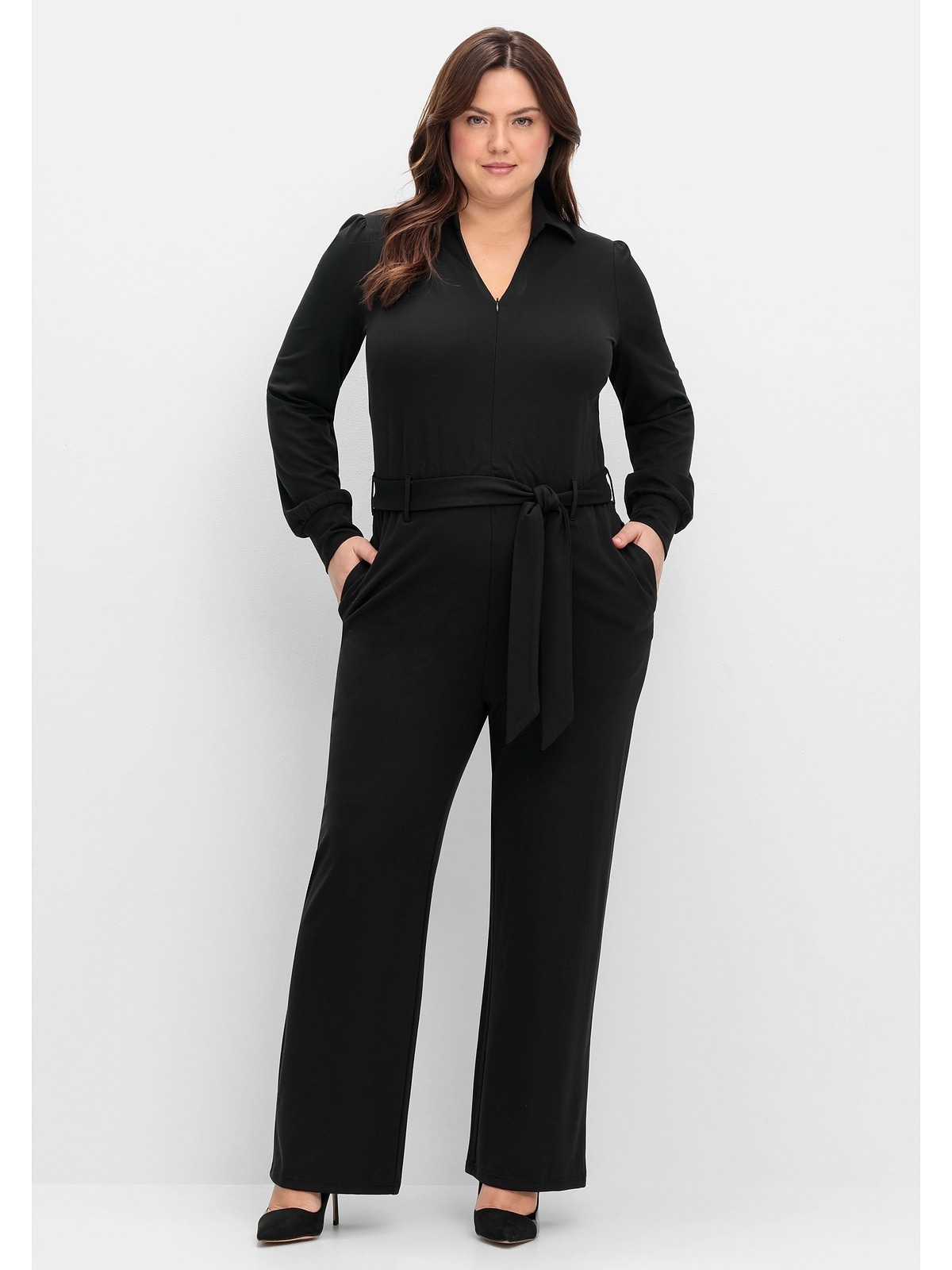 sheego by Joe Browns Jumpsuit »Große Größen«, mit Bindegürtel und Reißverschluss vorn