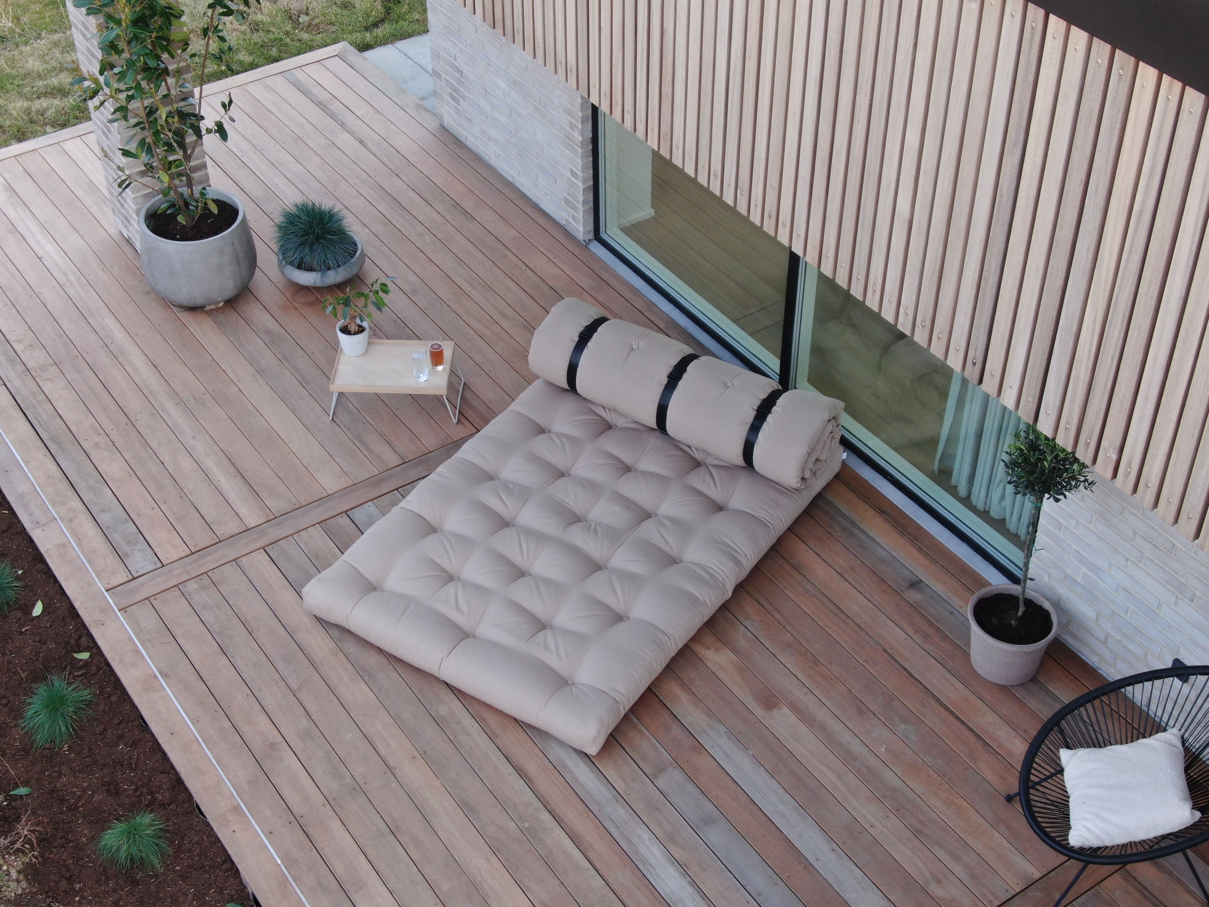 Karup Design Loungesofa "BUCKLE-UP Sofa out™, Loungesofa in Schlafplatz verwandelbar" Outdoor geeignet, Schmutz- und Wasserabweisend, Made in Europe