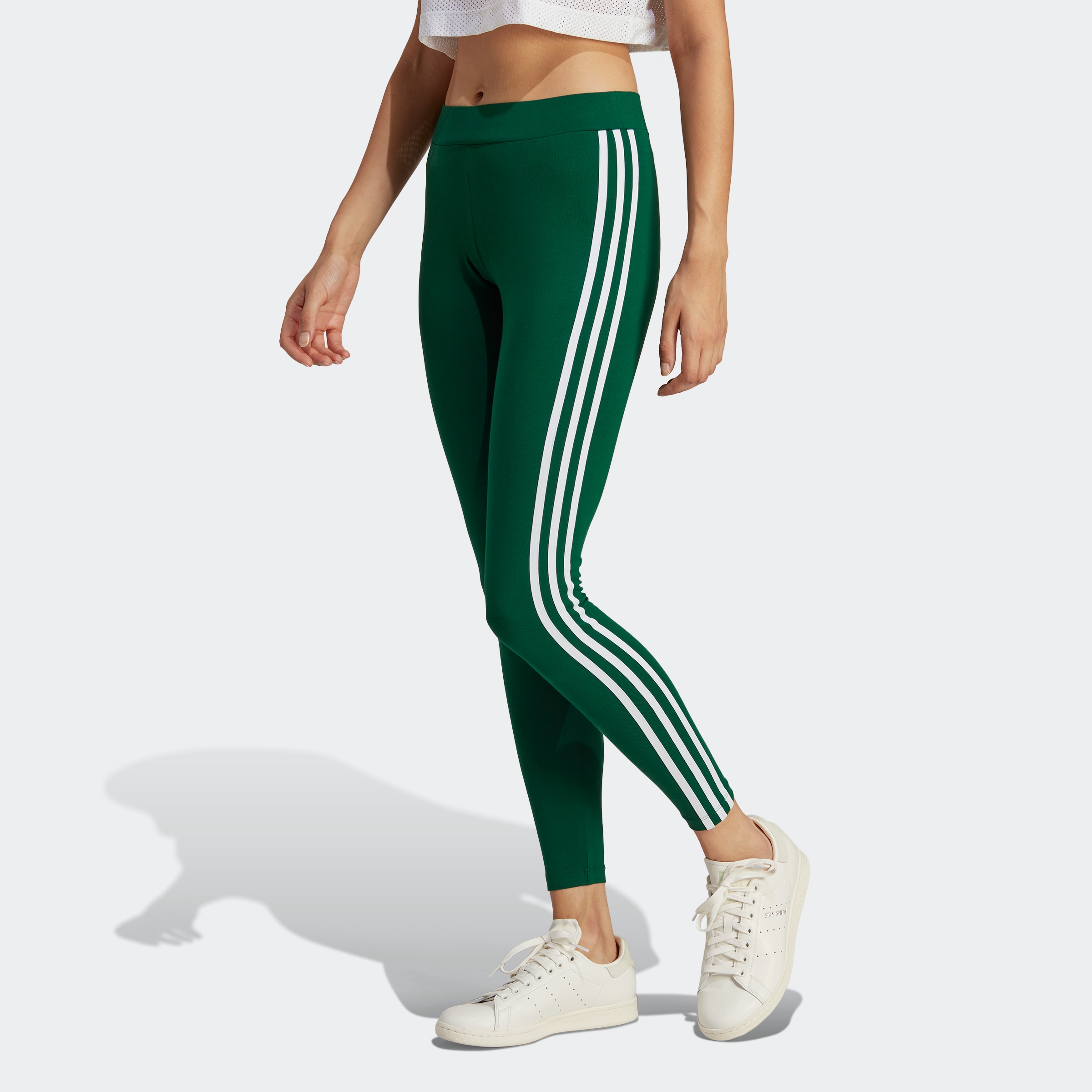 adidas Sportswear – Lounge-Leggings in Dunkelgrau mit den drei Streifen