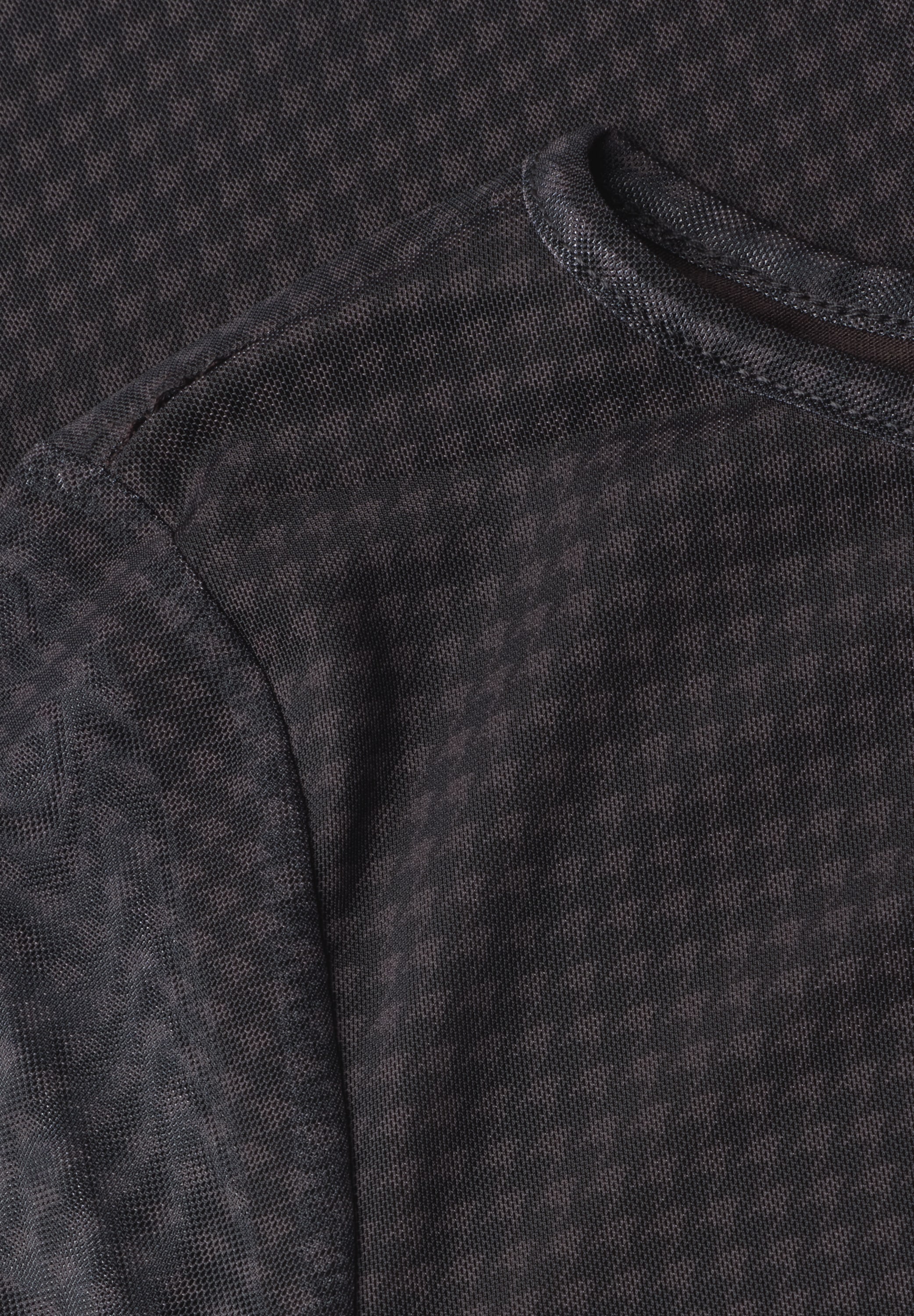 STREET ONE Rundhalsshirt aus Mesh mit langen Volant-Ärmeln