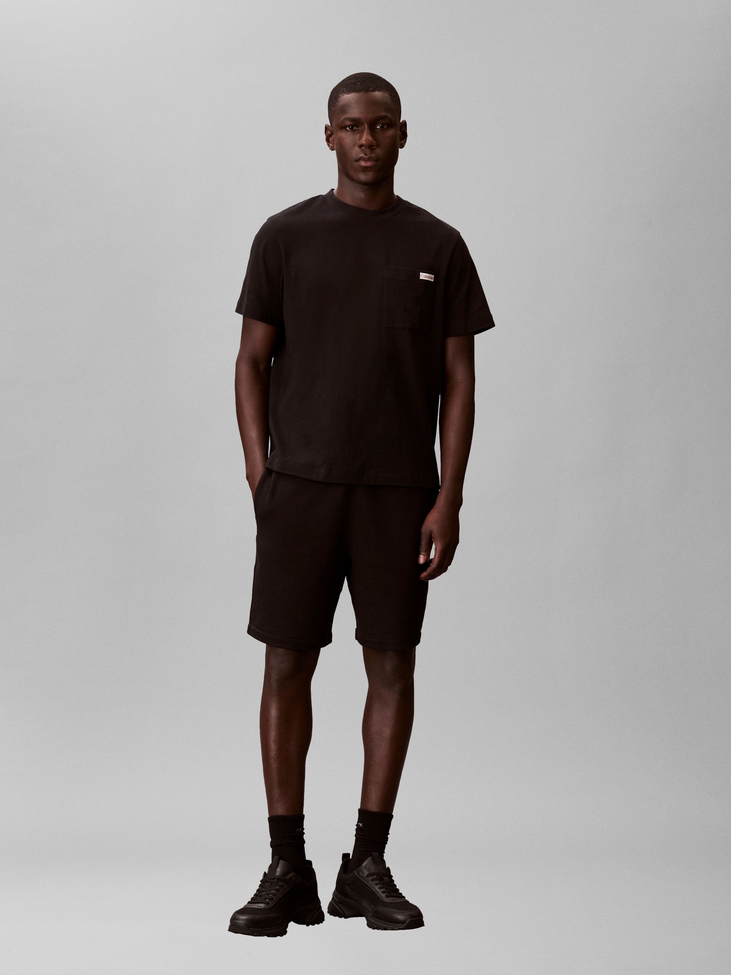 Calvin Klein Jeans Sweatshorts  Regular Fit, Logo-Badge, Seitentaschen