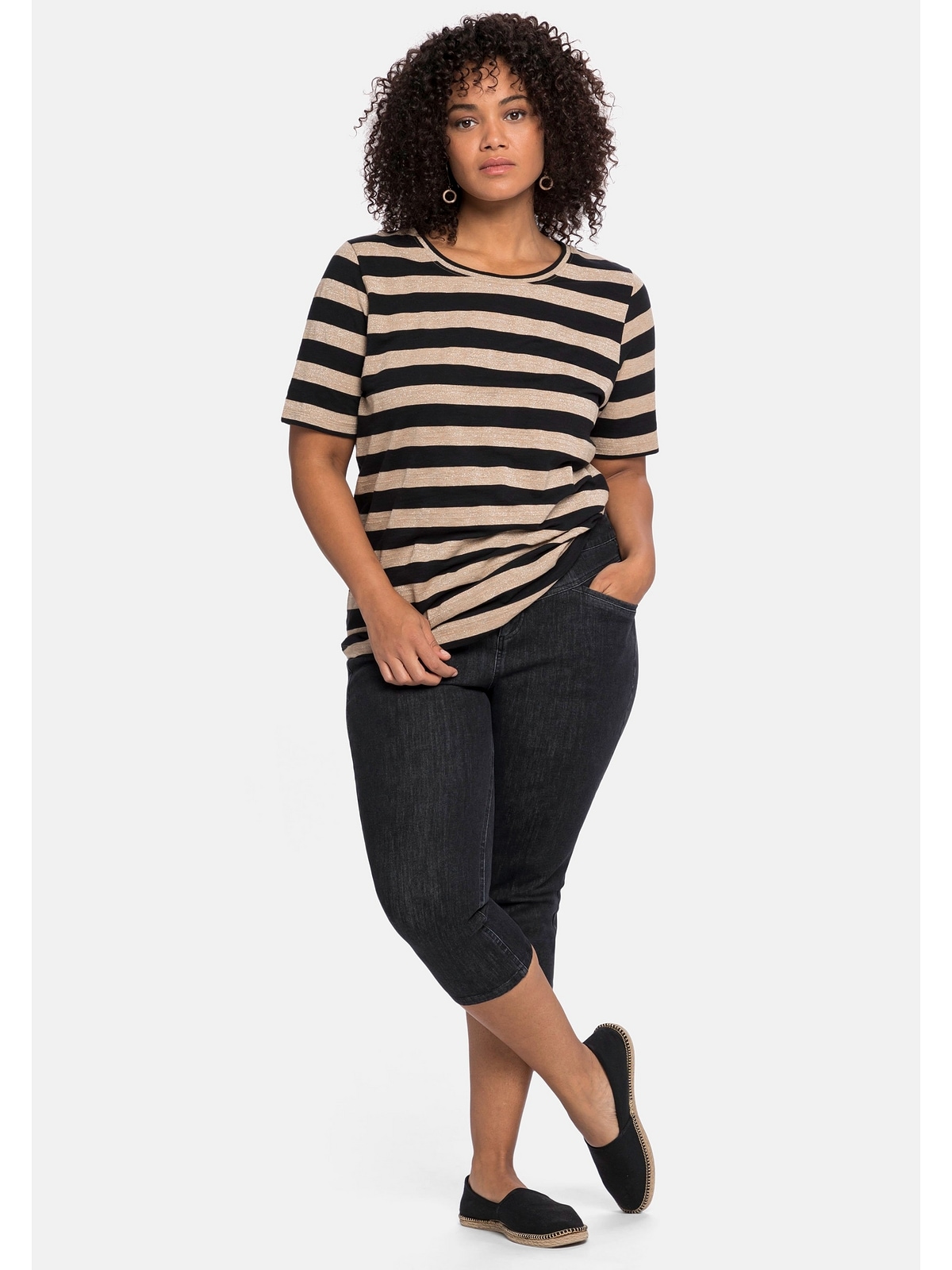 Sheego mit T-Shirt Größen«, online silberfarbenem »Große BAUR kaufen Glitzereffekt |